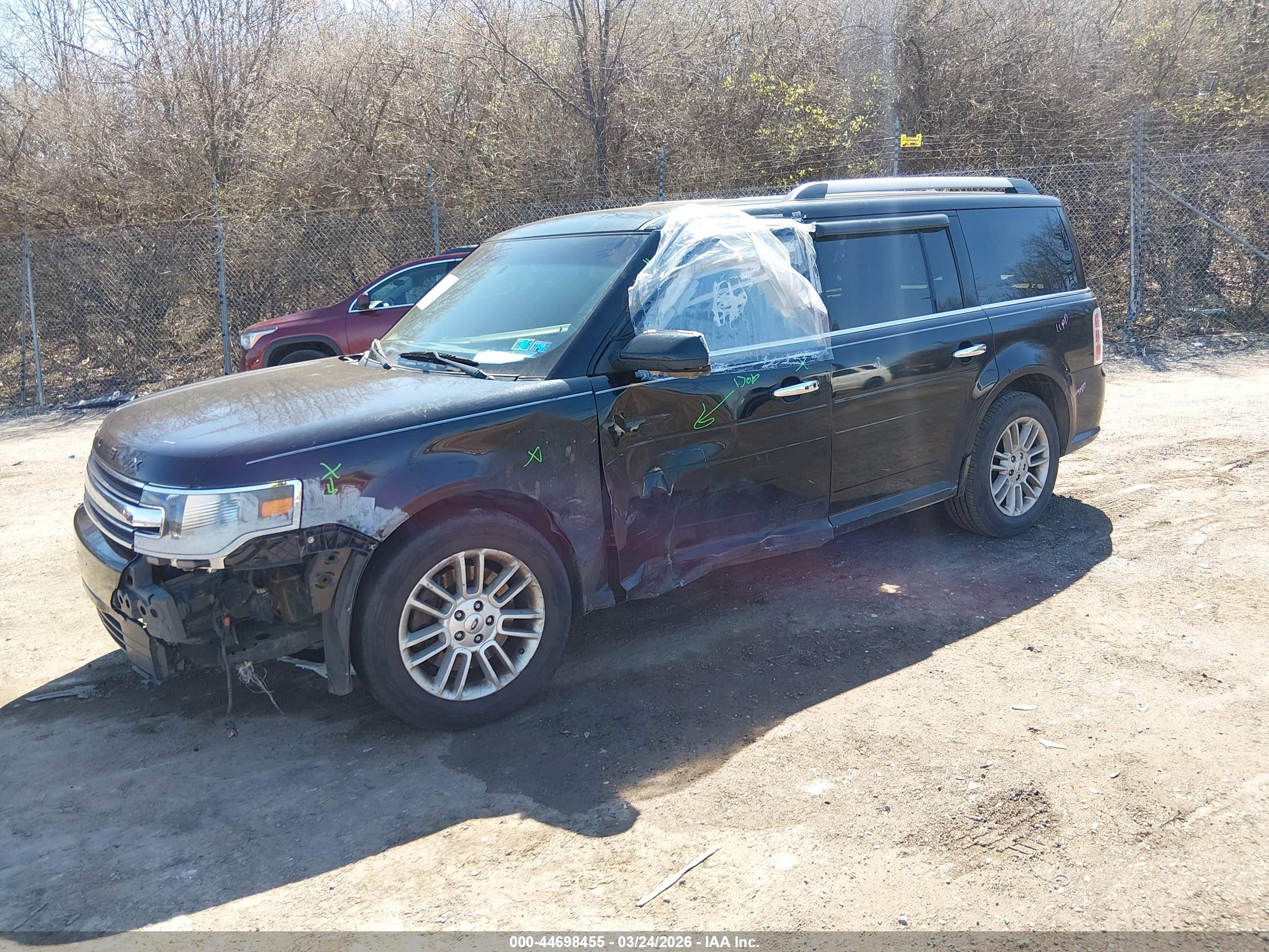 FORD FLEX image 2
