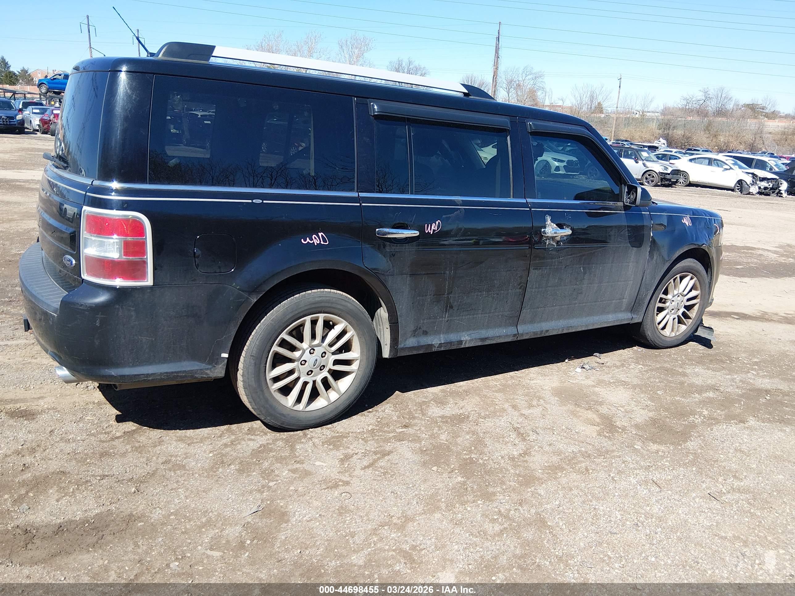 FORD FLEX image 4
