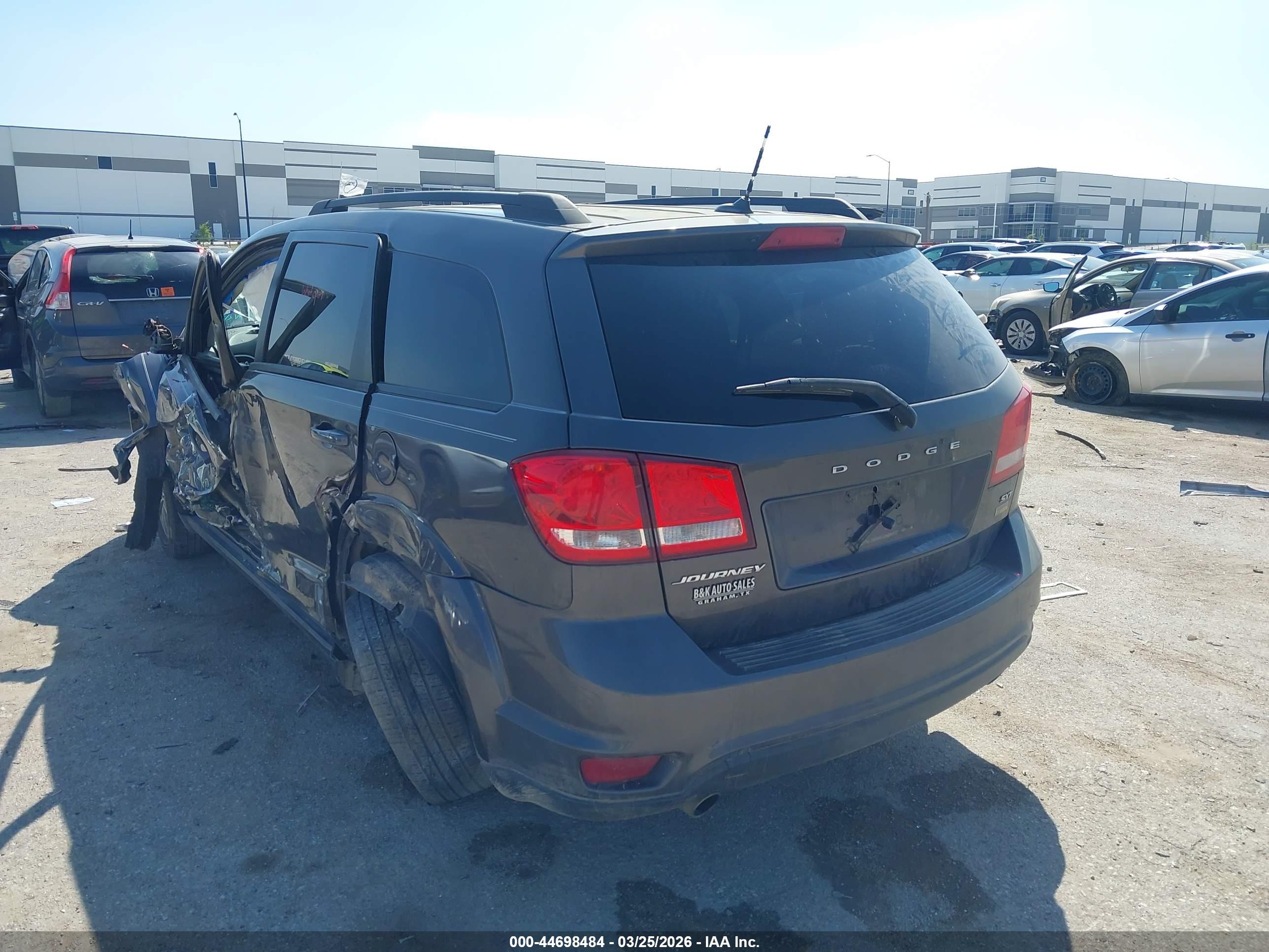 DODGE JOURNEY image 3