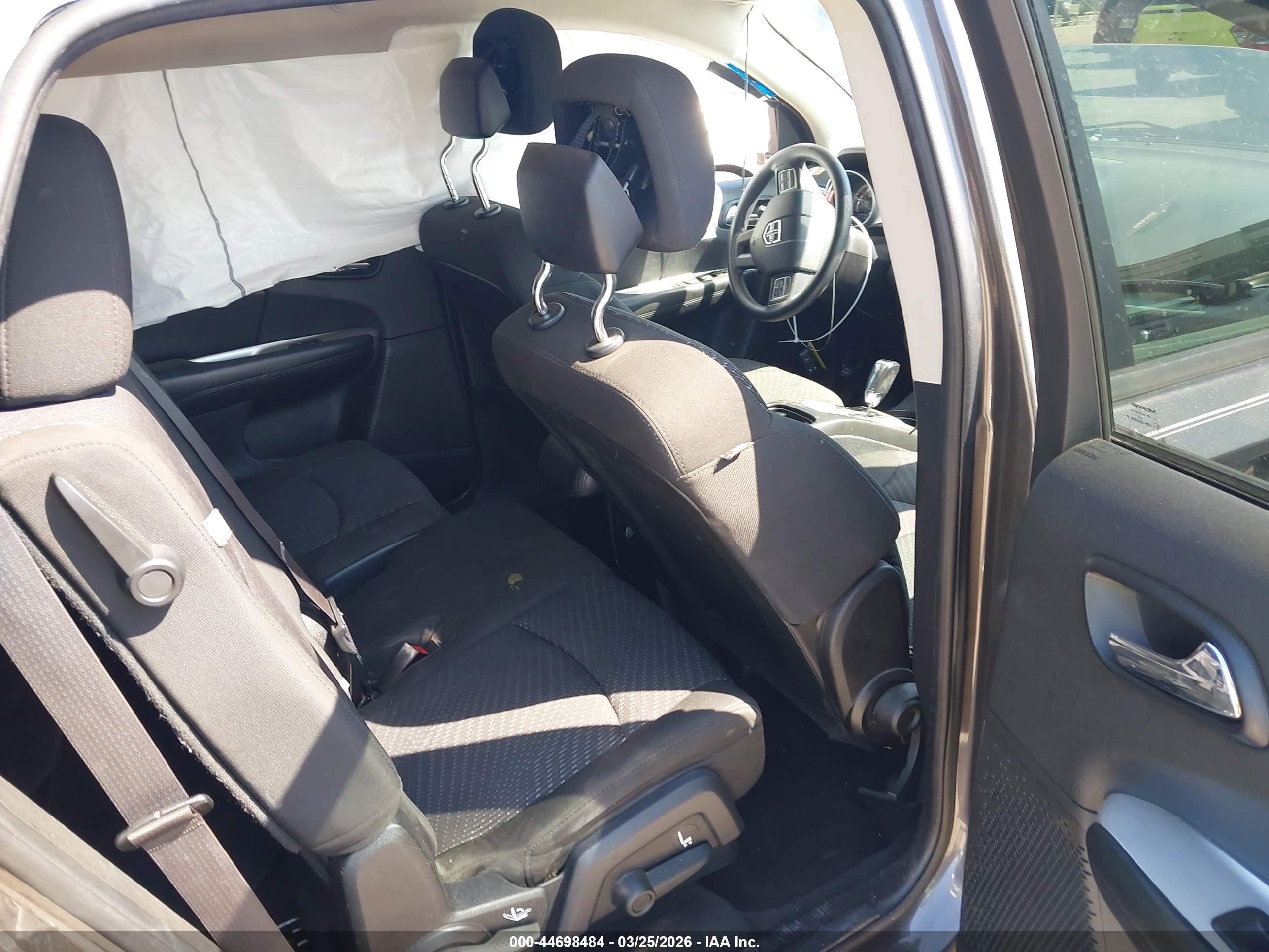 DODGE JOURNEY image 8