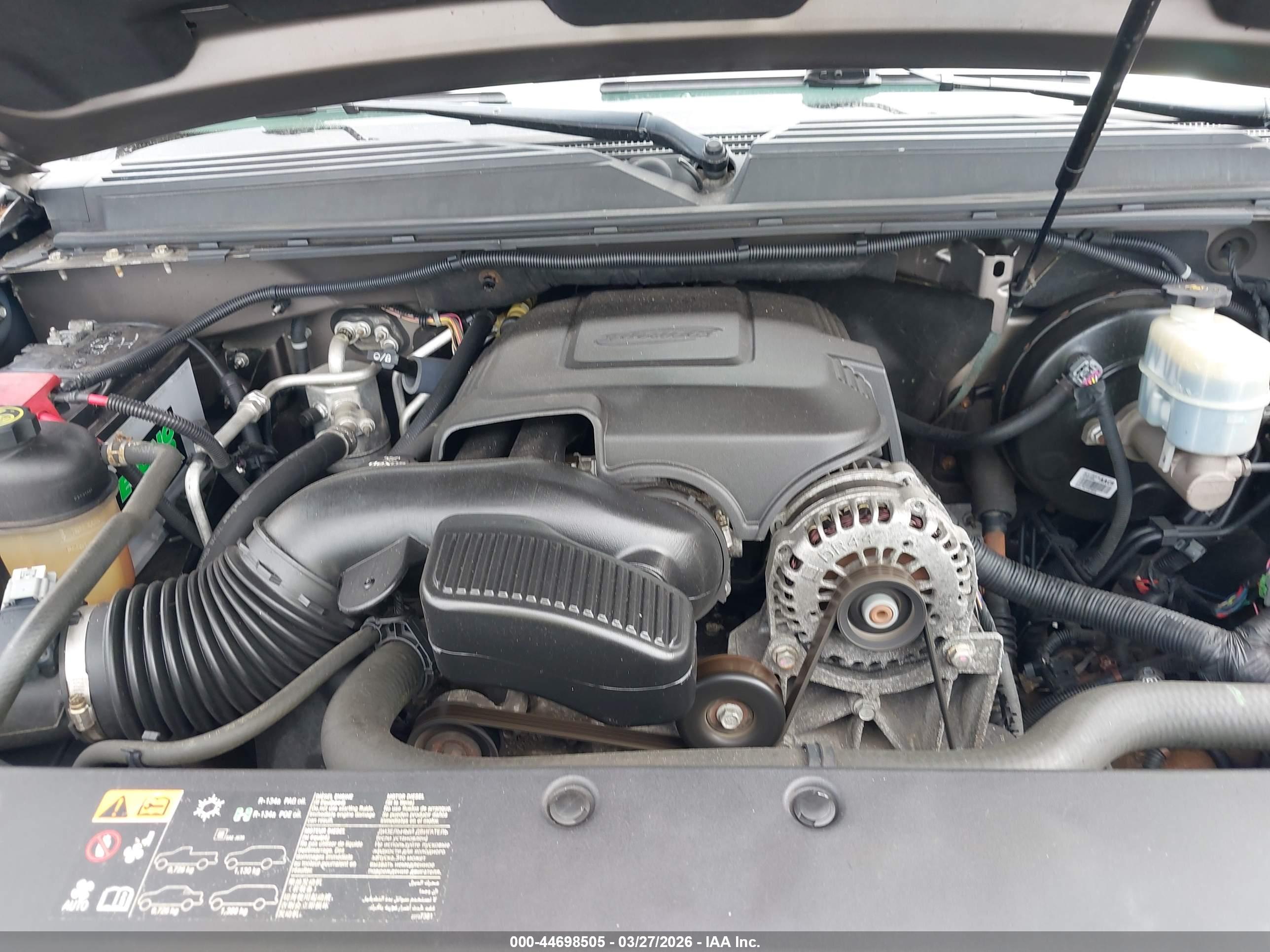 CHEVROLET TAHOE image 10