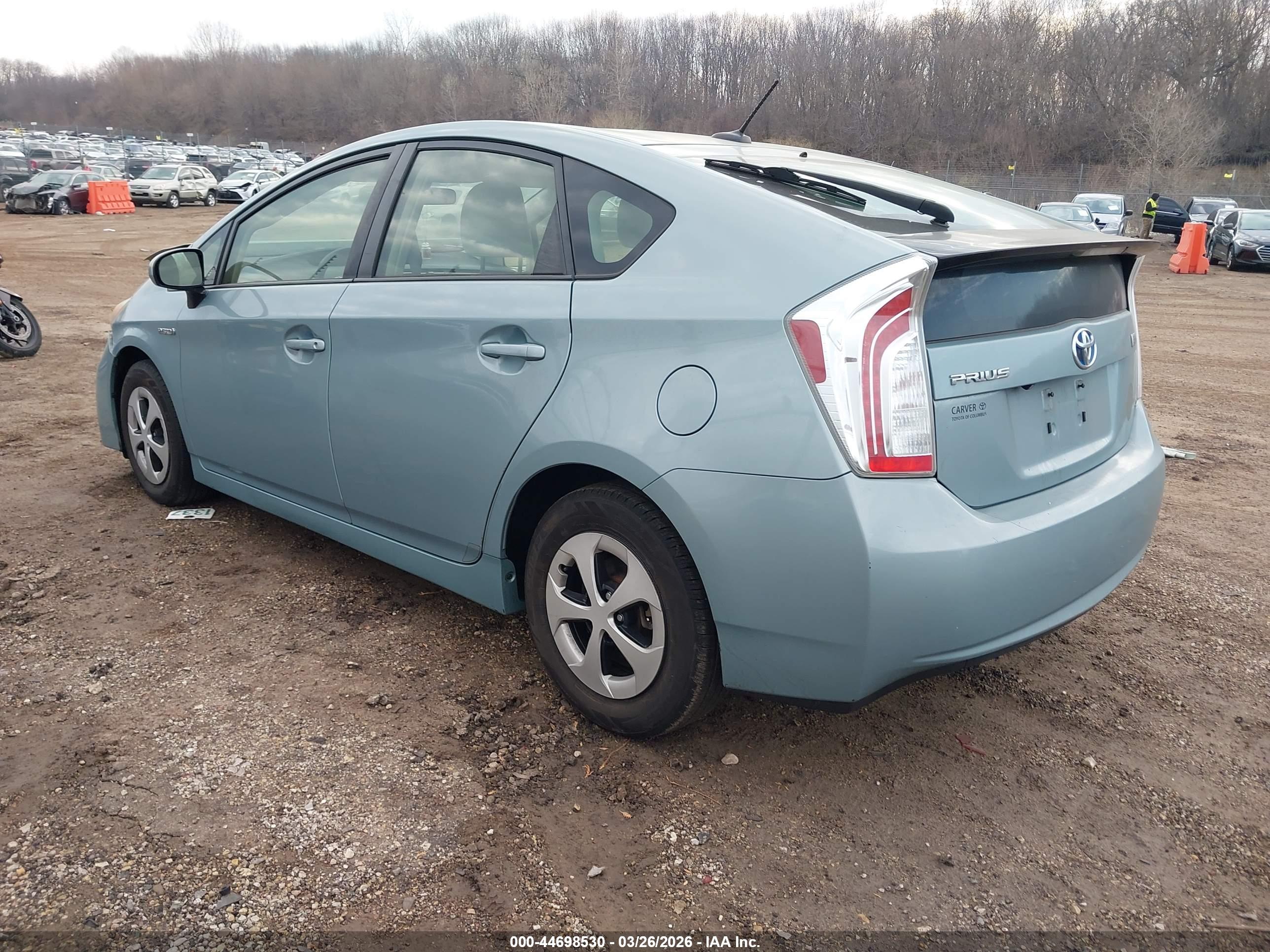 TOYOTA PRIUS image 3