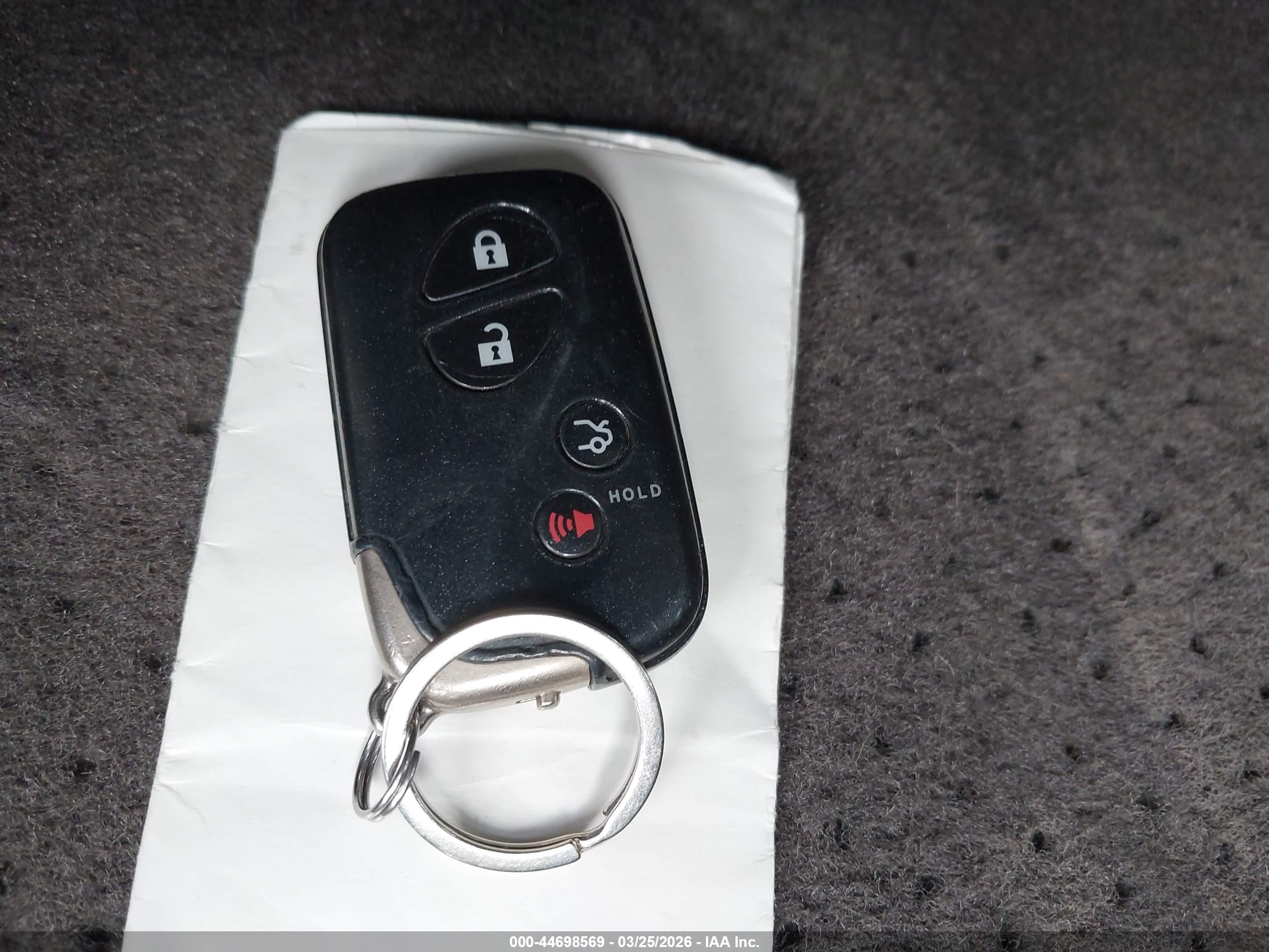 LEXUS IS image 11