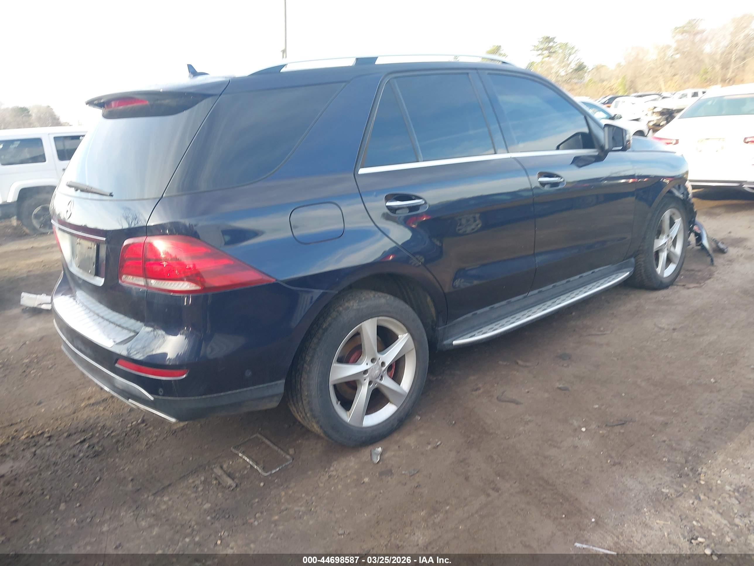 MERCEDES-BENZ GLE image 4