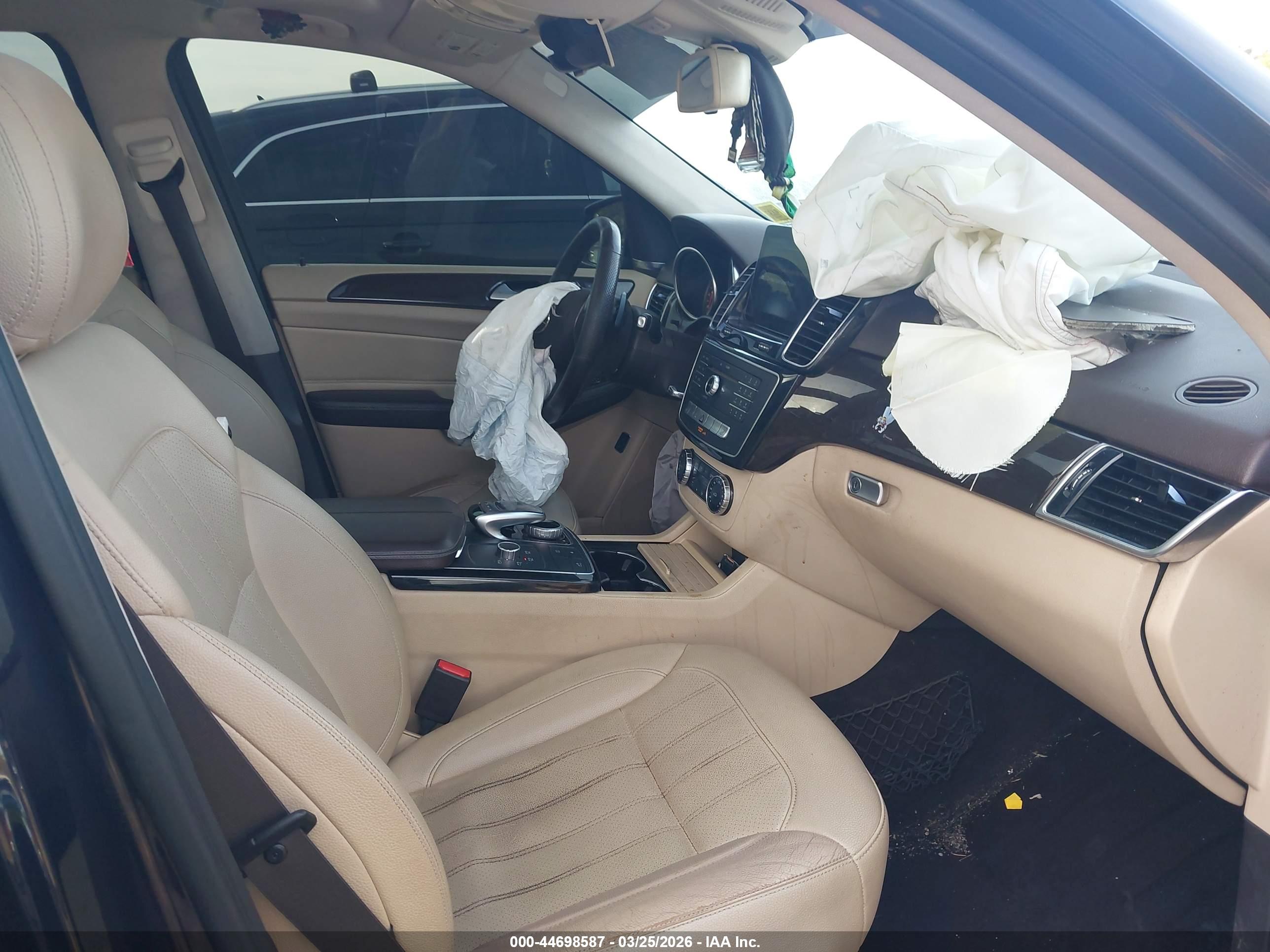 MERCEDES-BENZ GLE image 5