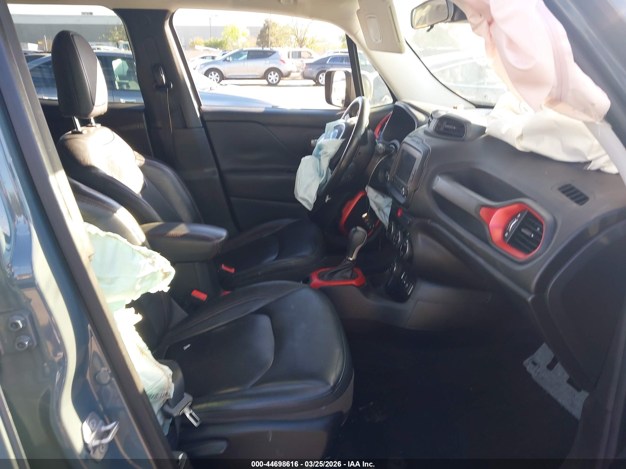 JEEP RENEGADE image 5
