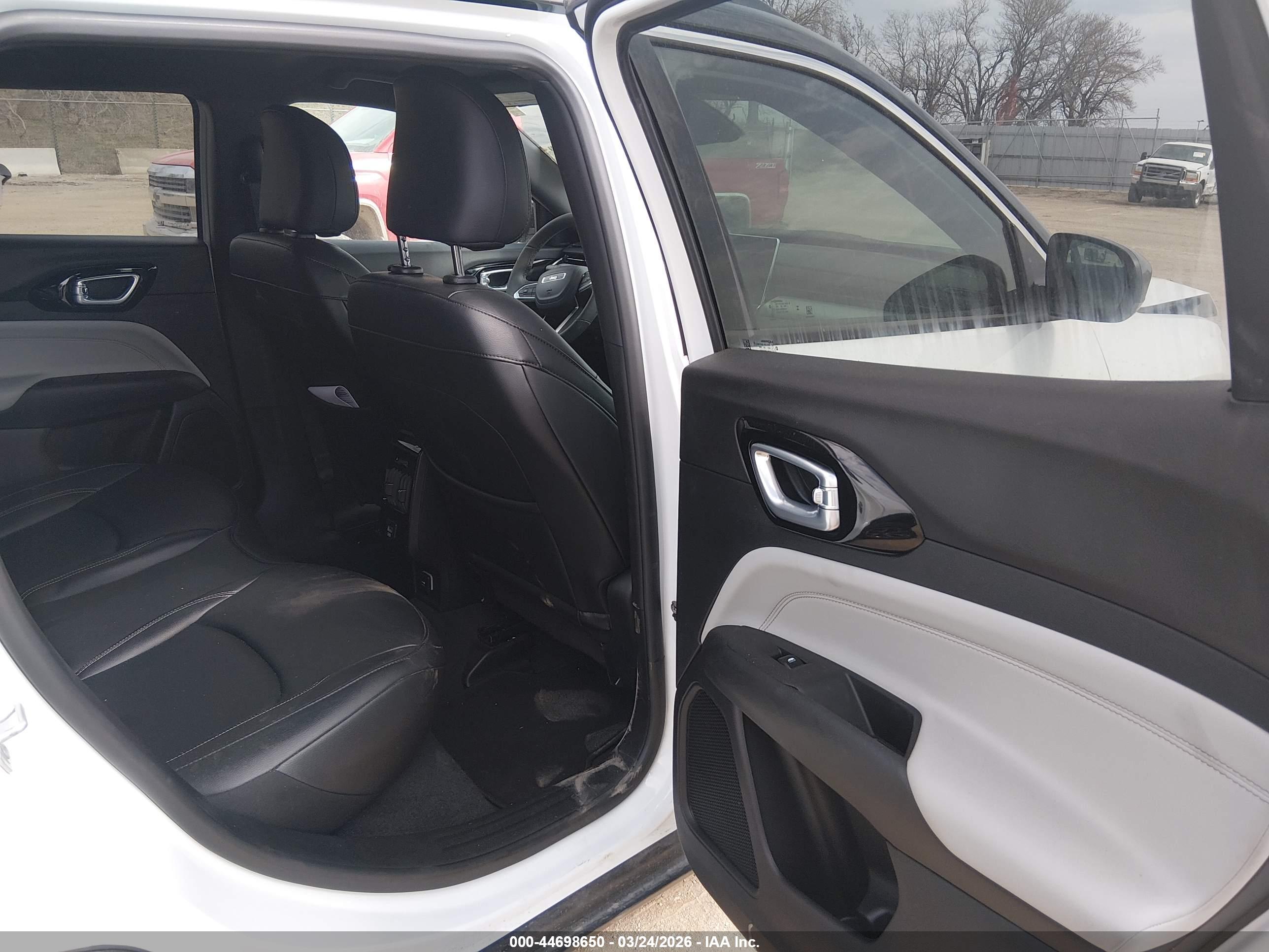 JEEP COMPASS image 8