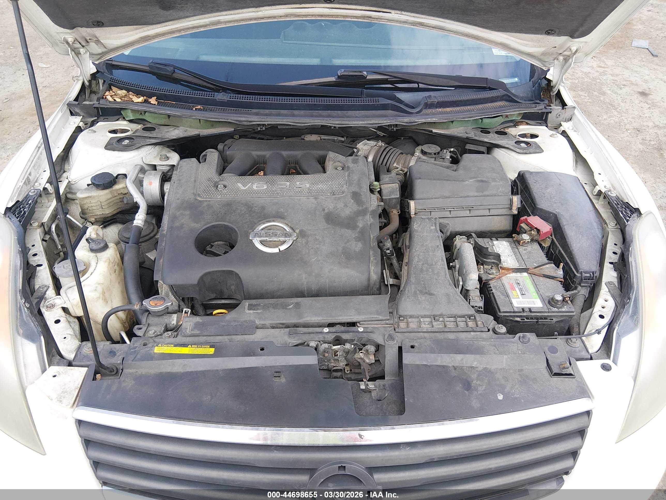 NISSAN ALTIMA image 10