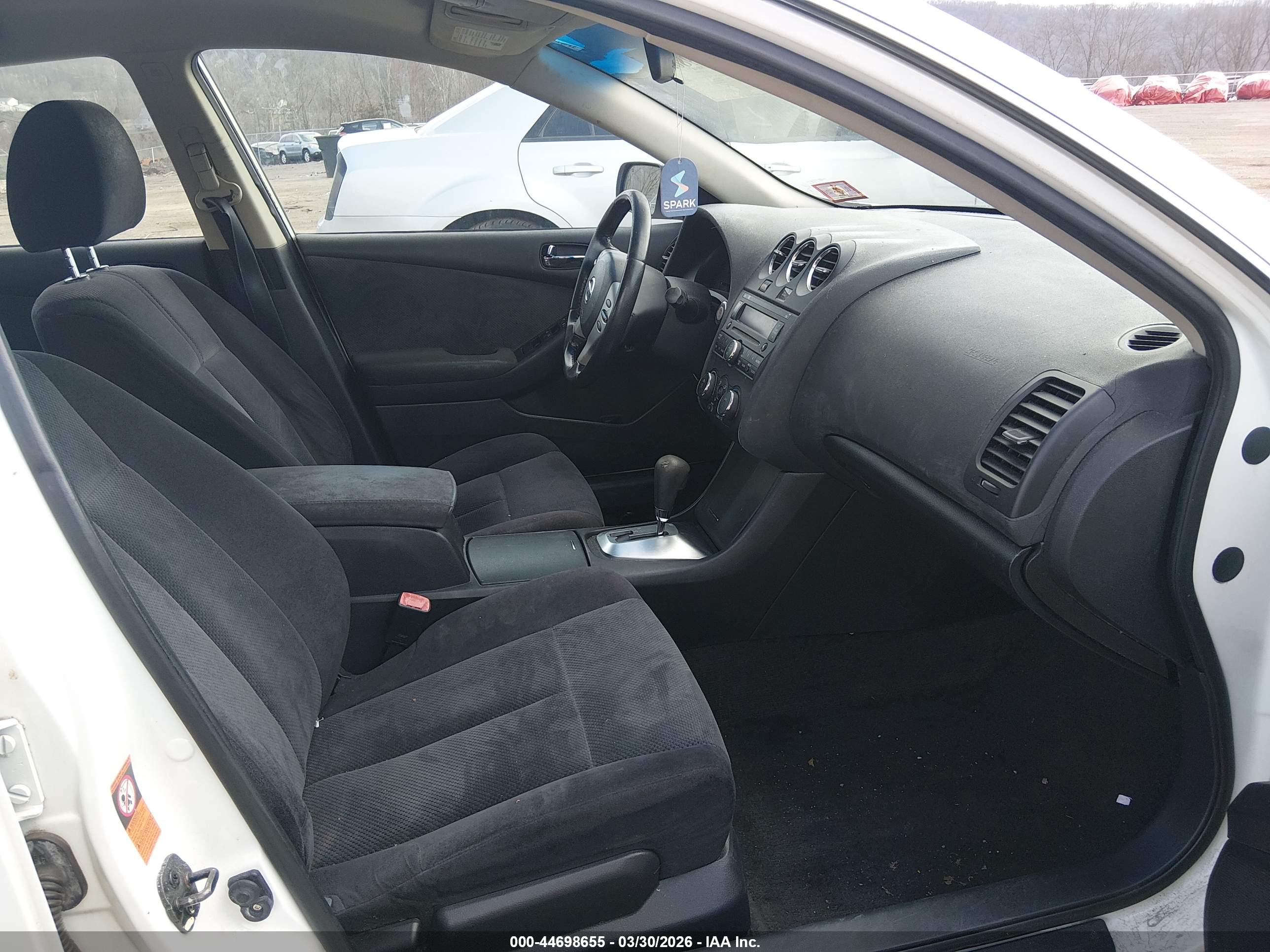 NISSAN ALTIMA image 5