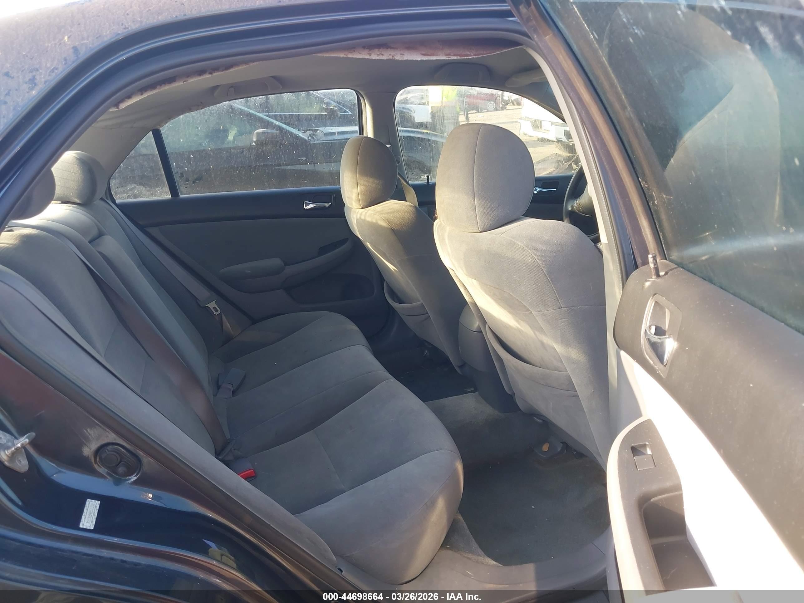 HONDA ACCORD image 8