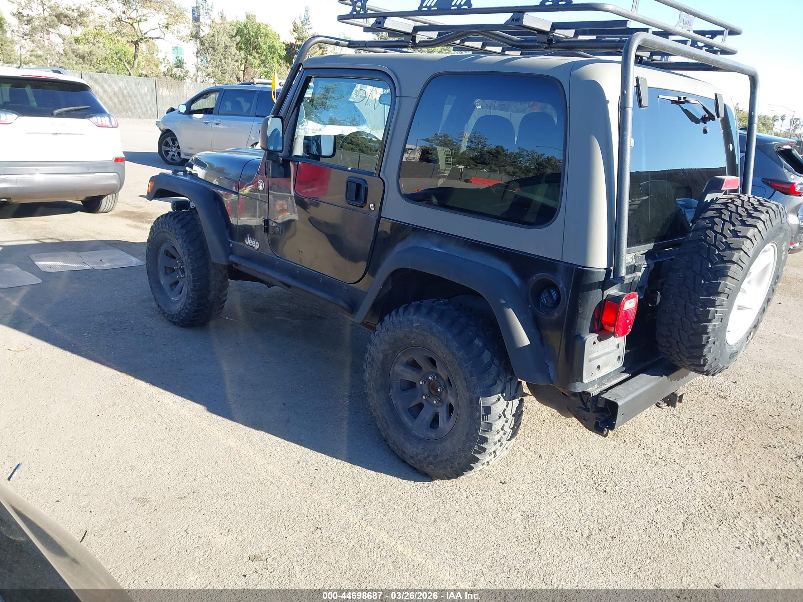 JEEP WRANGLER image 3
