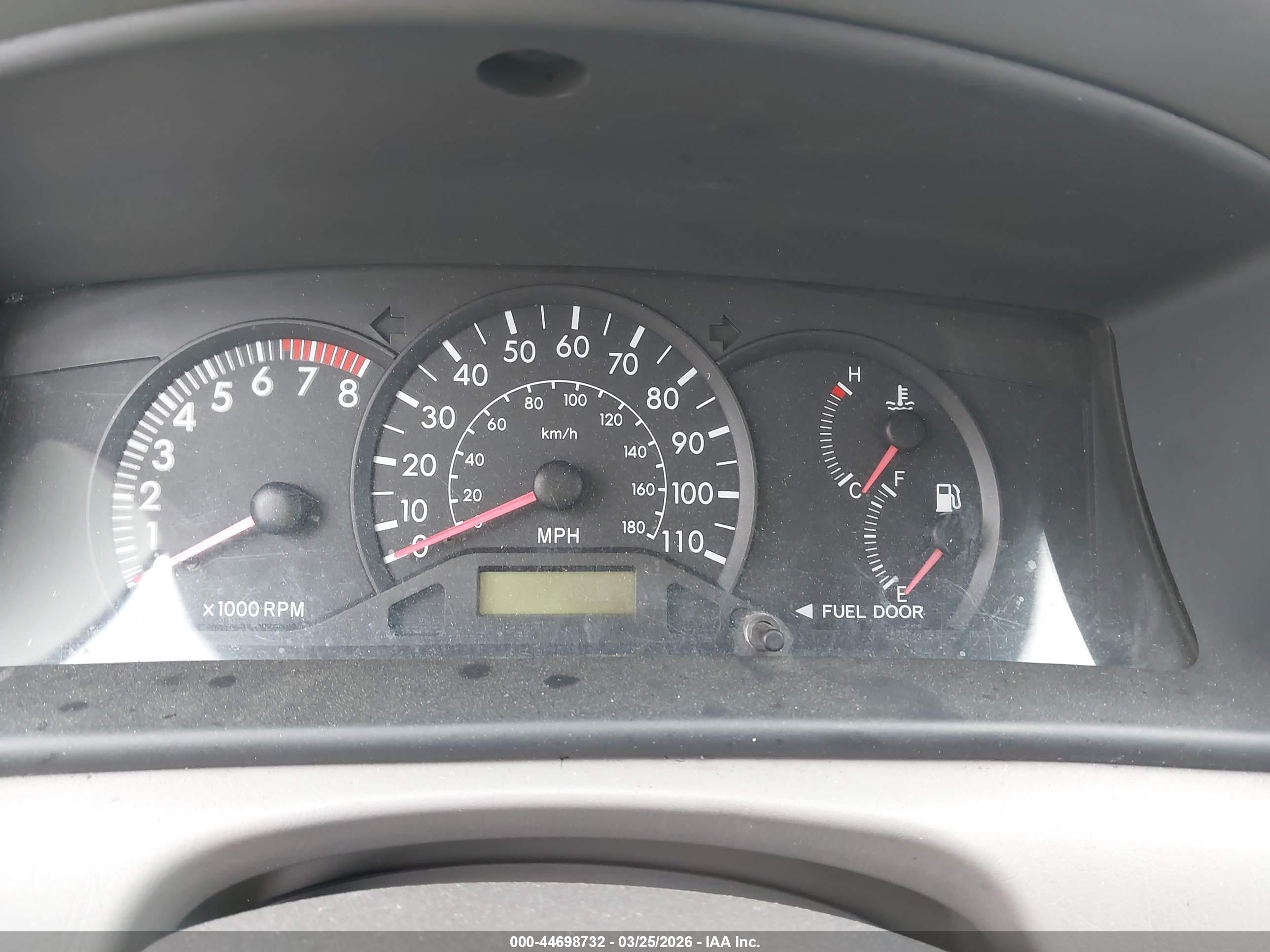 TOYOTA COROLLA image 7
