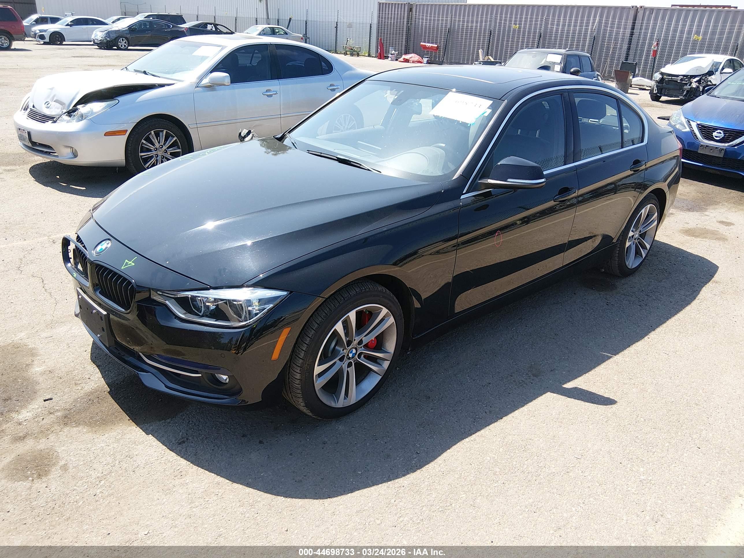 BMW 330I image 2