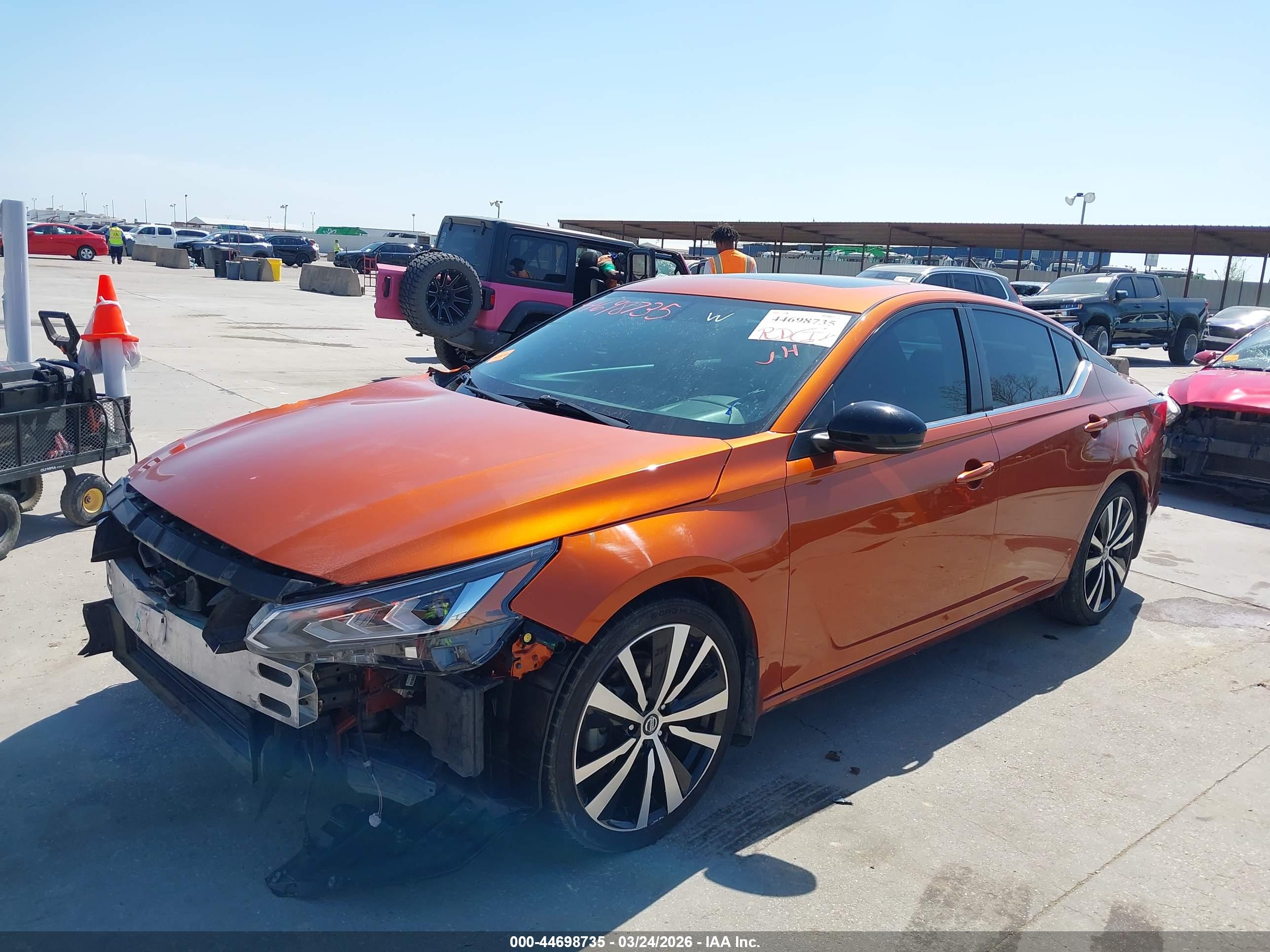 NISSAN ALTIMA image 2