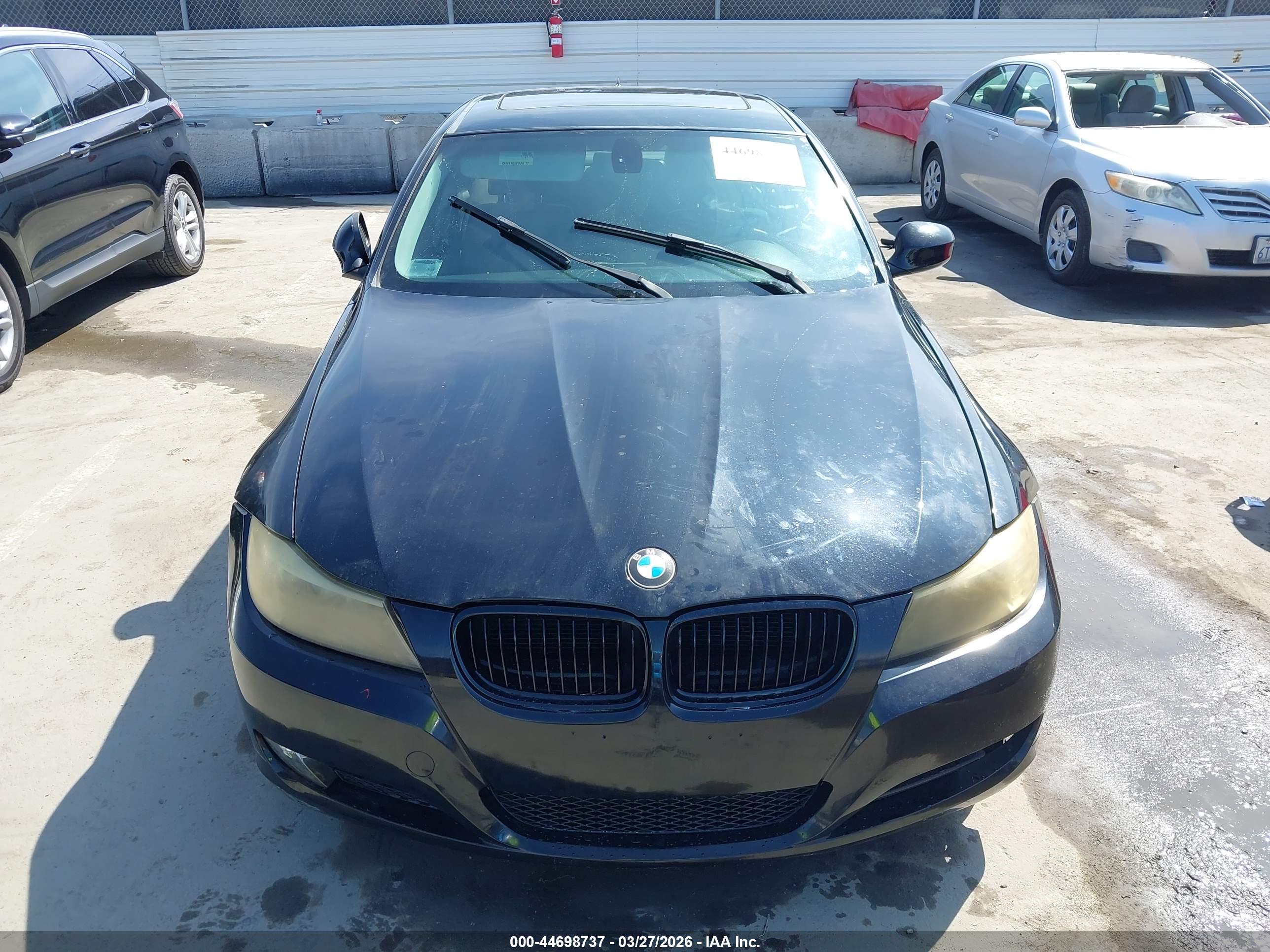 BMW 328I image 6