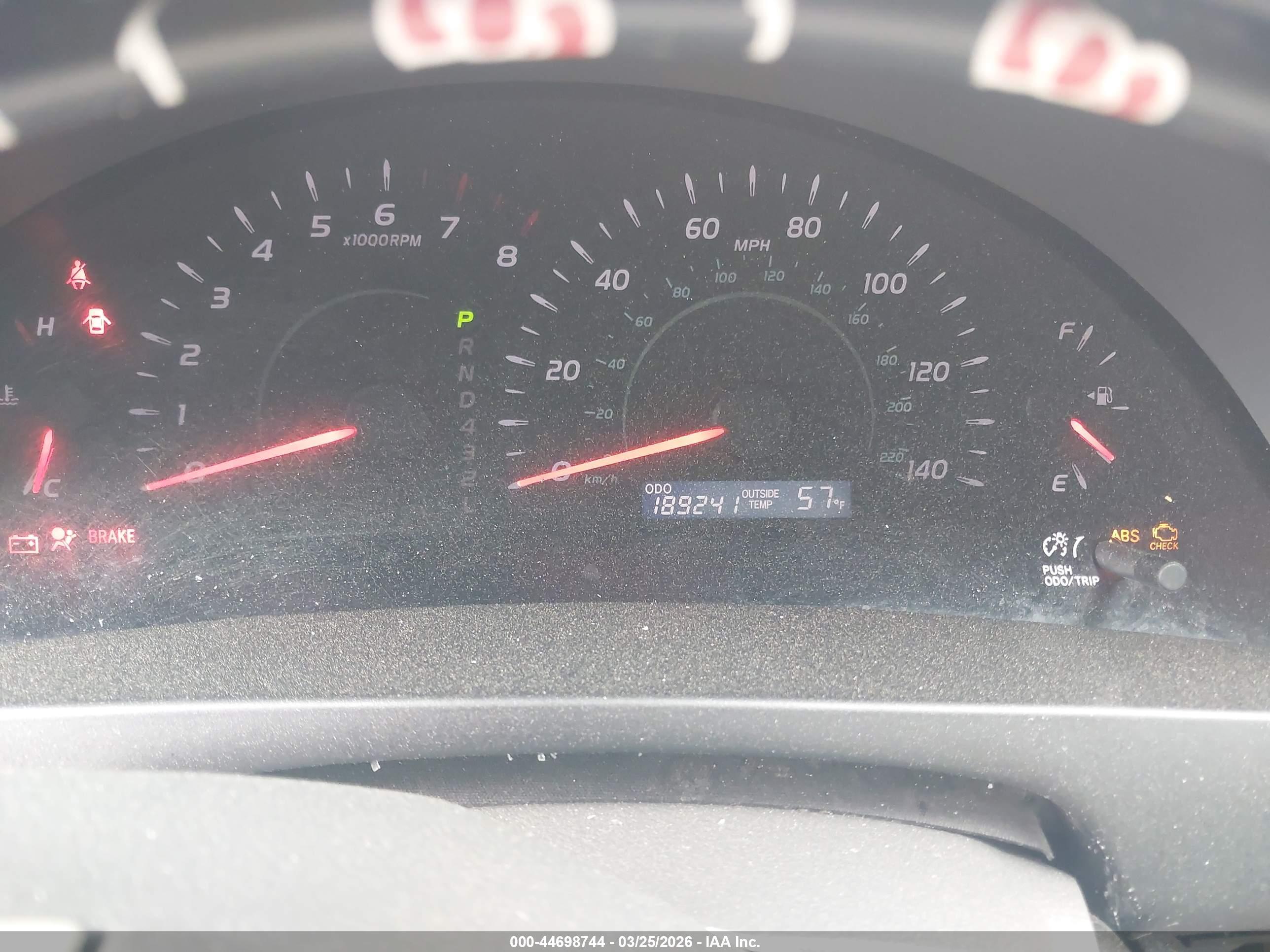 TOYOTA CAMRY image 7