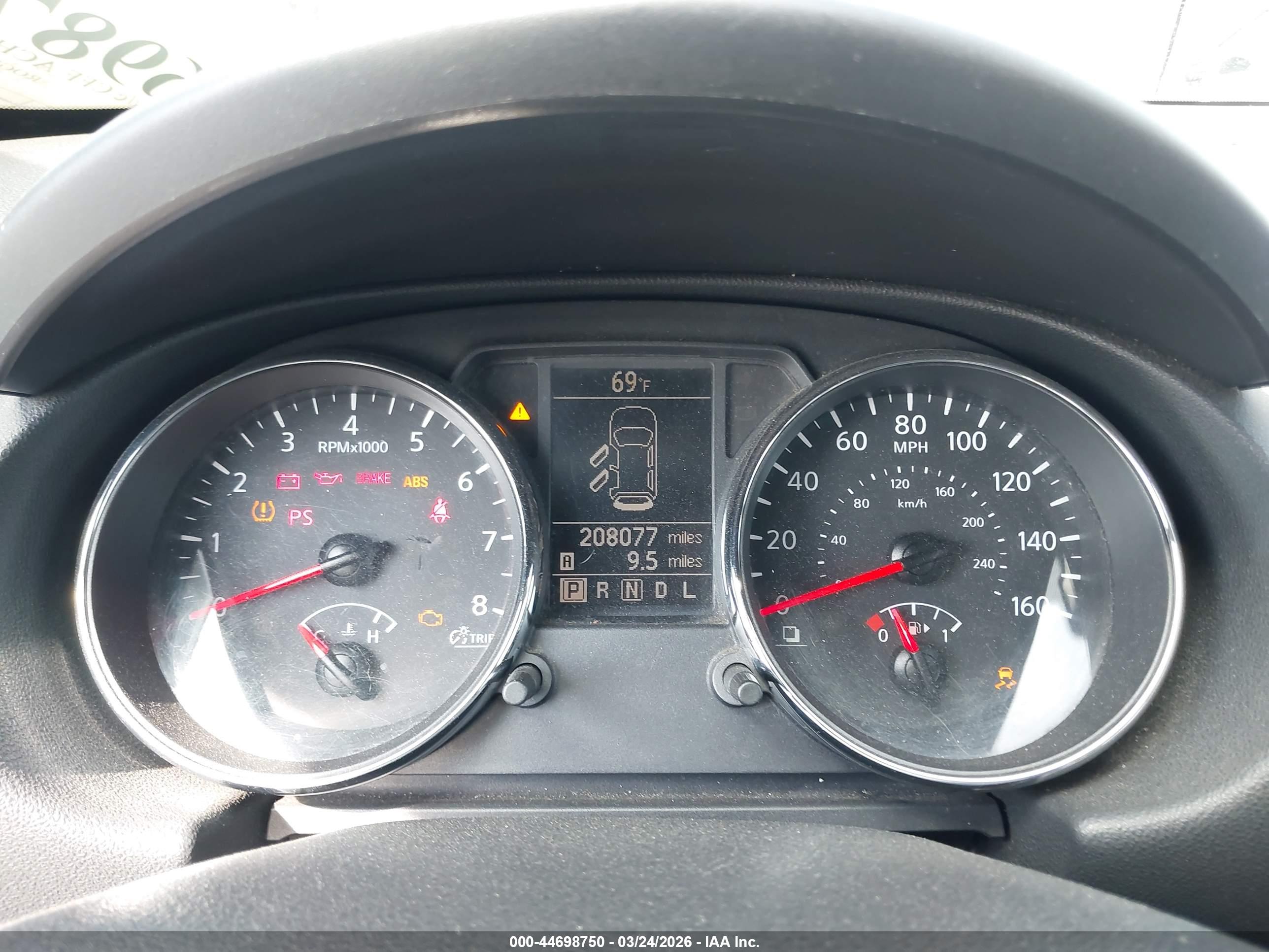 NISSAN ROGUE image 7