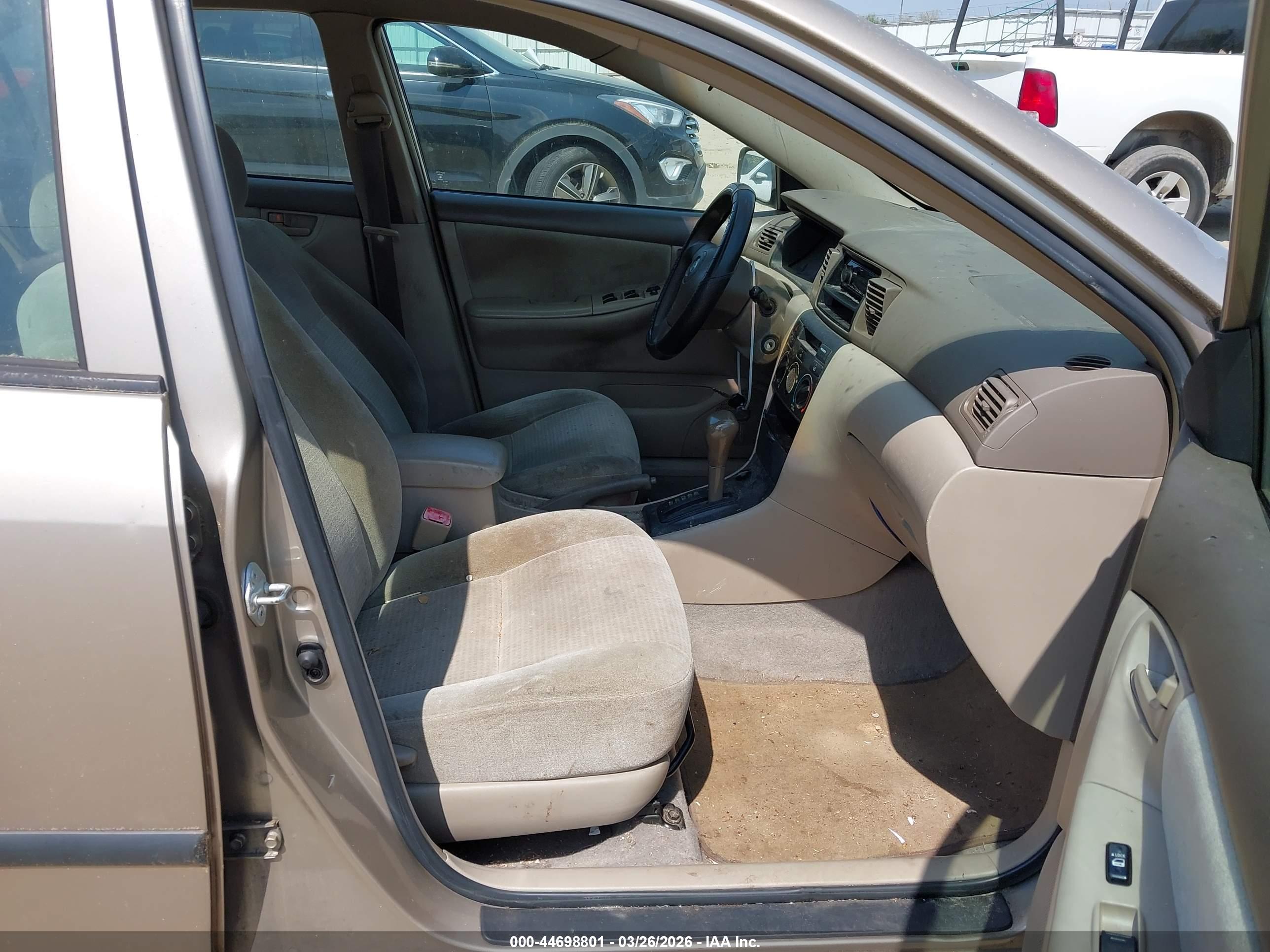 TOYOTA COROLLA image 5