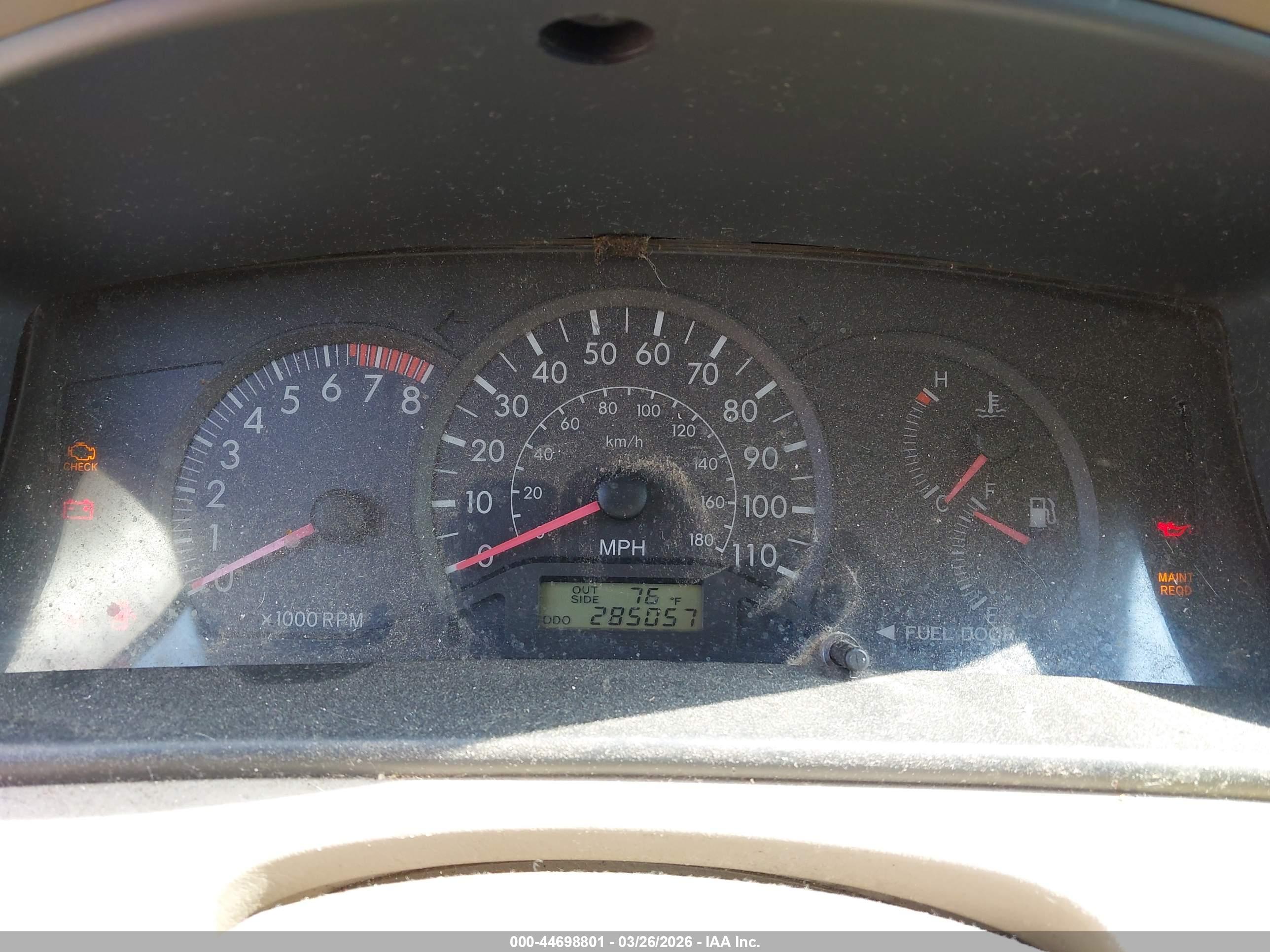 TOYOTA COROLLA image 7