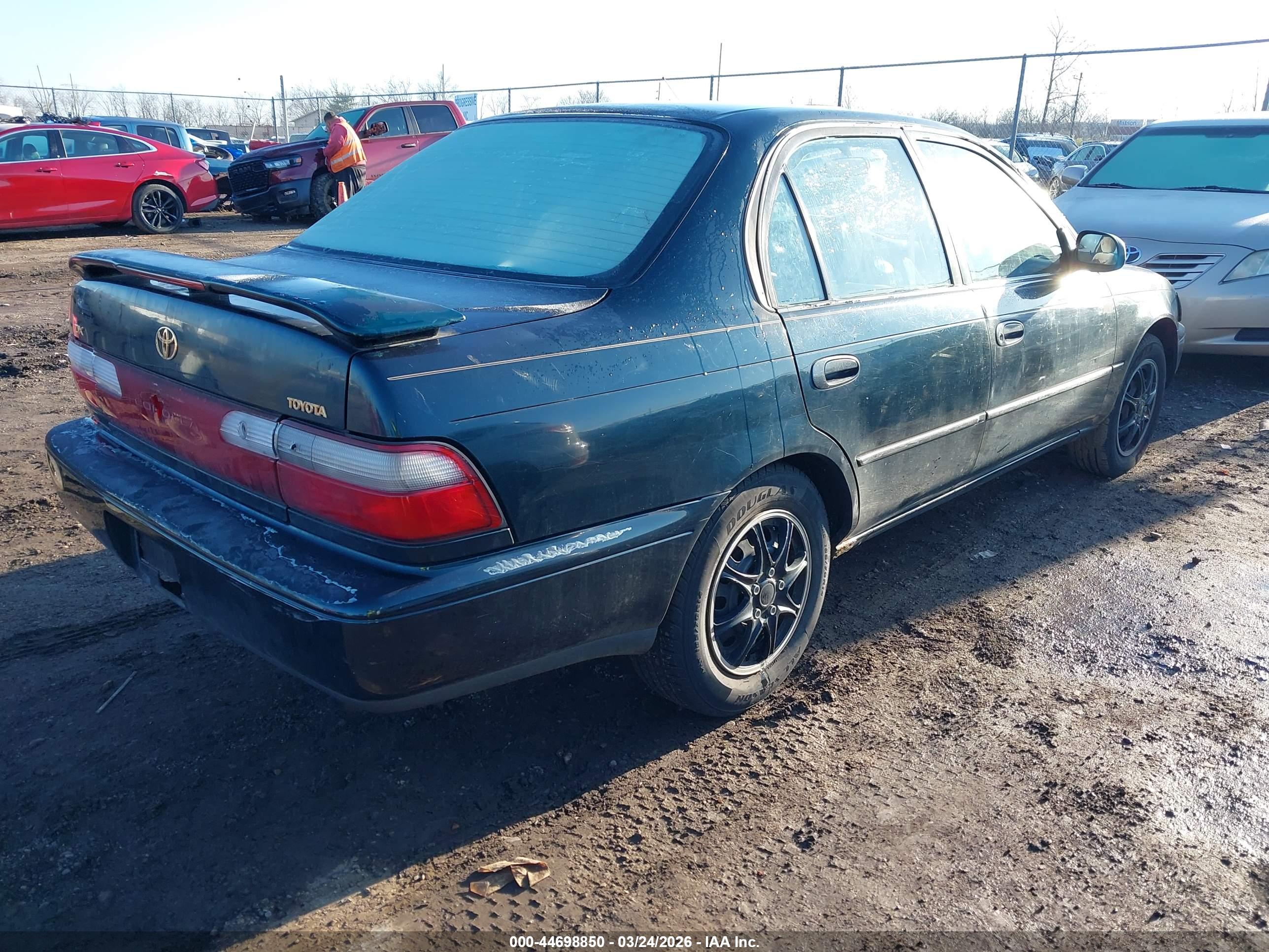 TOYOTA COROLLA image 4