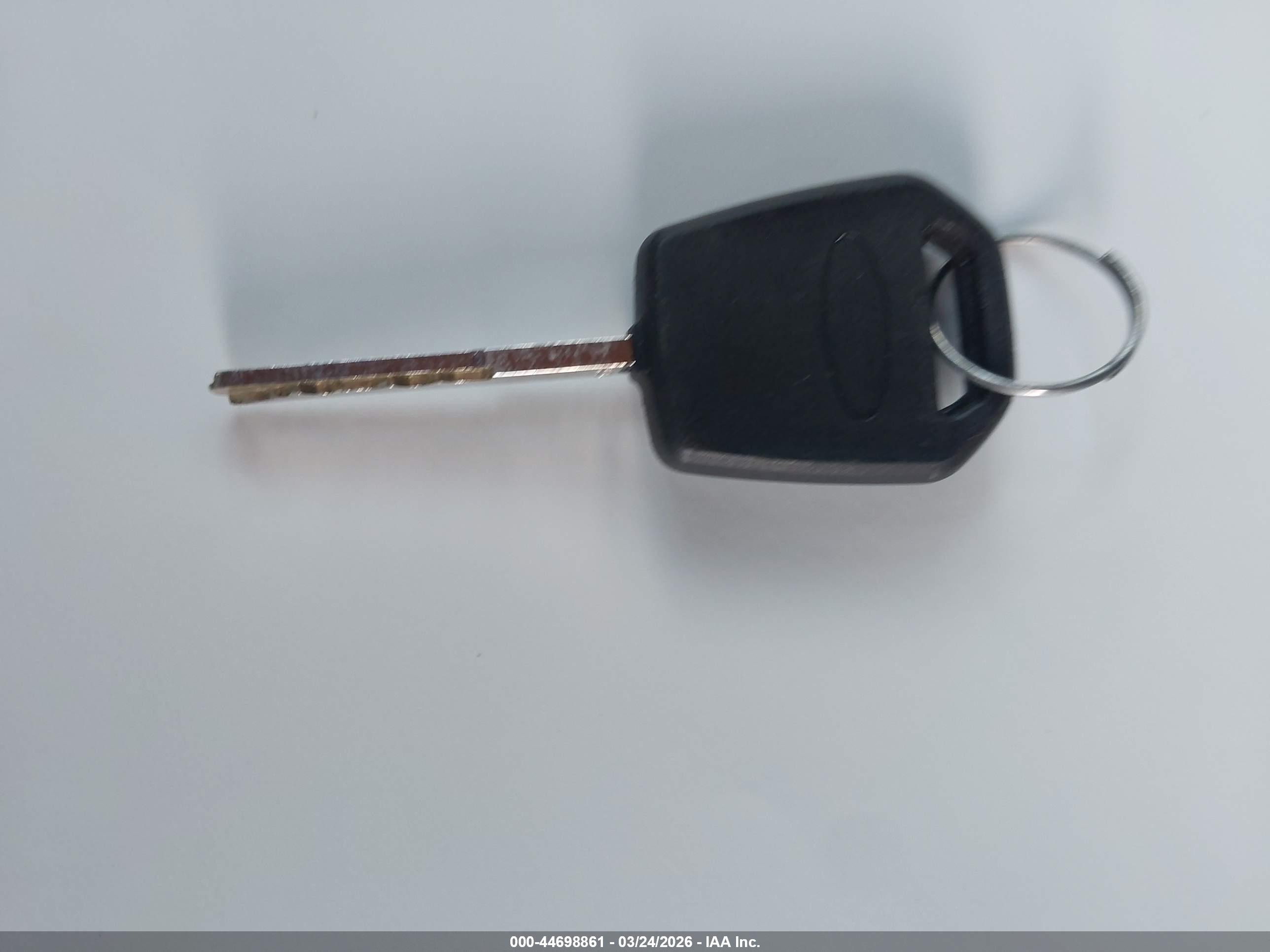 FORD FUSION image 11