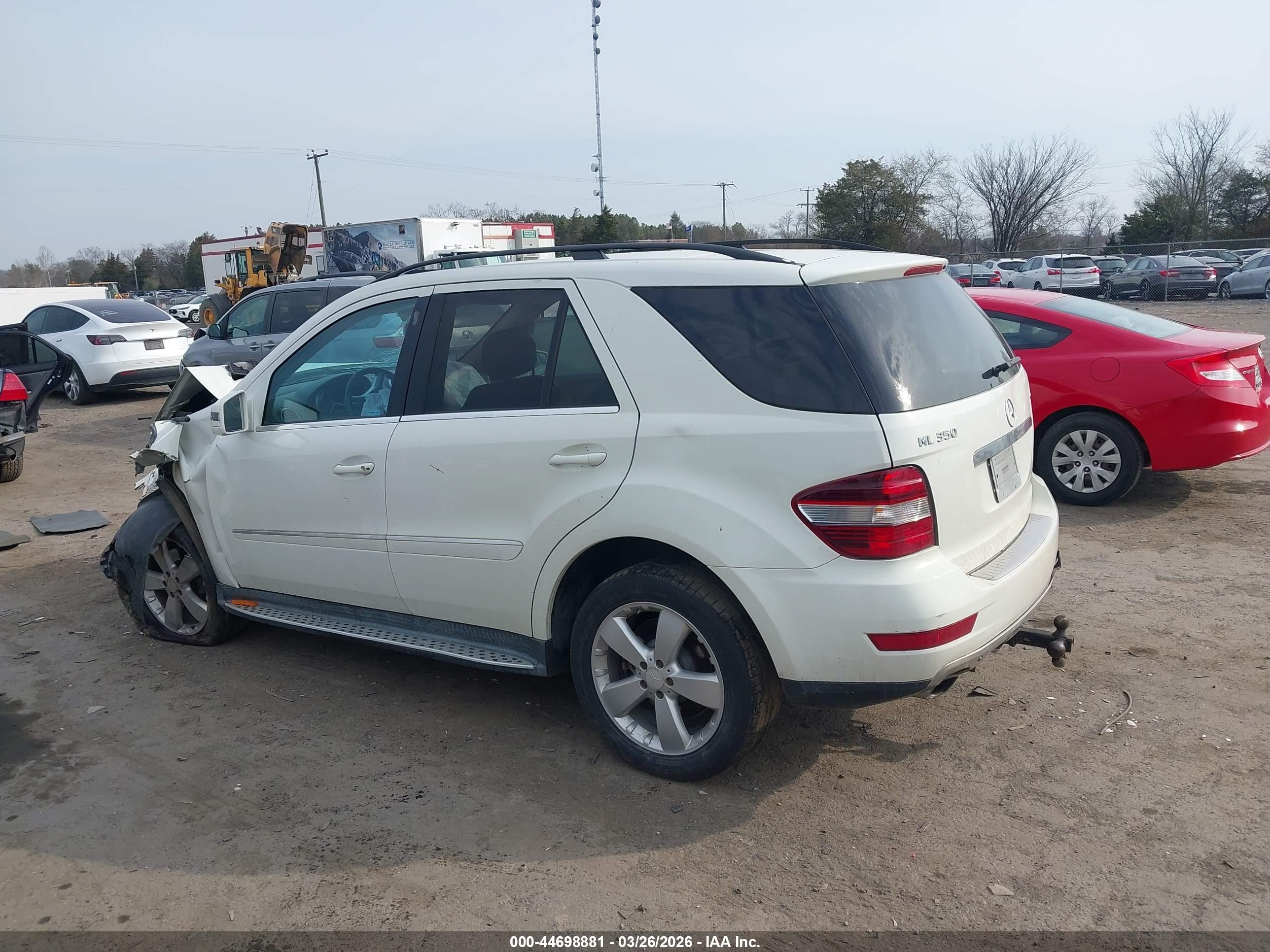 MERCEDES-BENZ ML image 3
