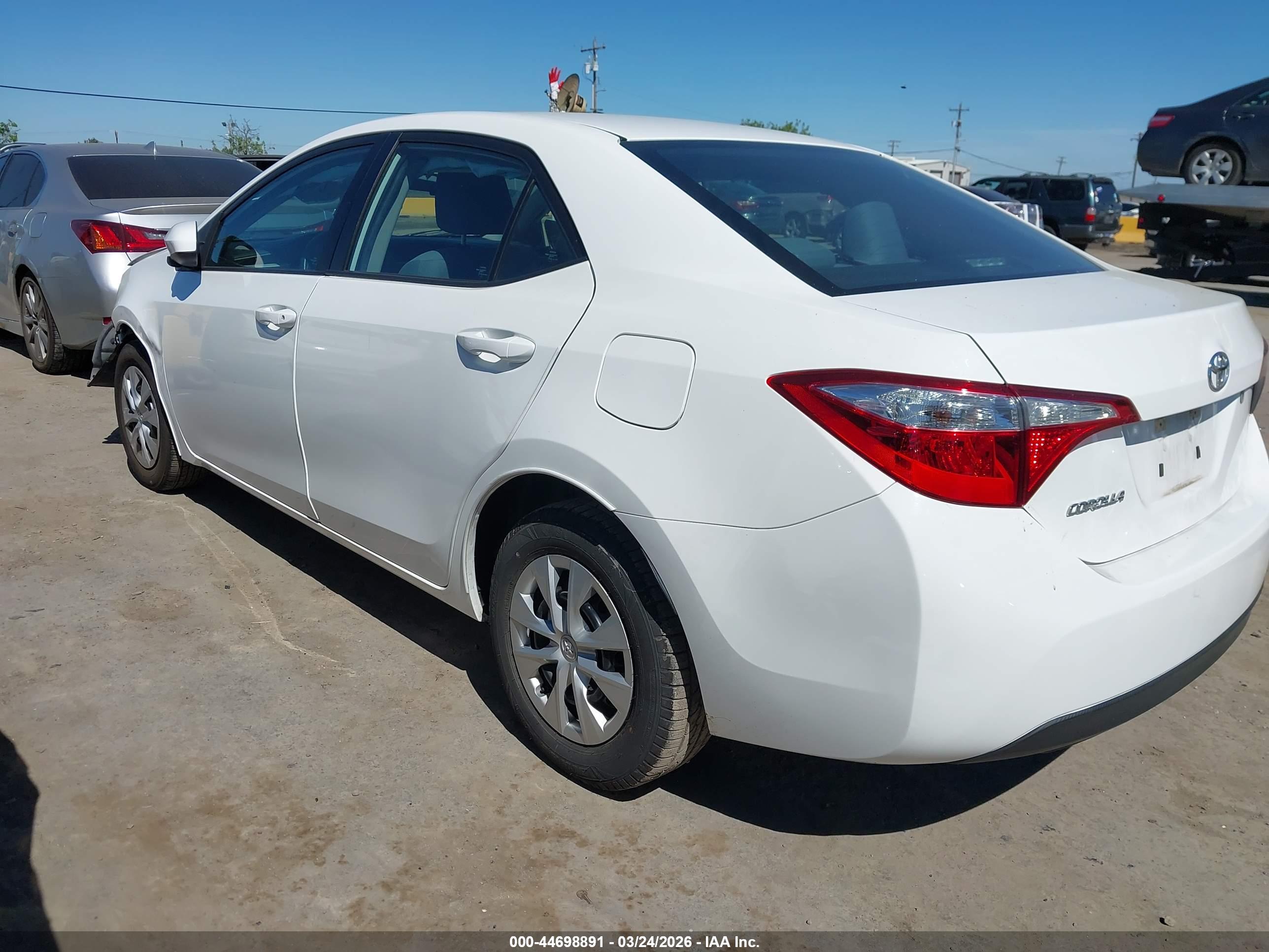 TOYOTA COROLLA image 3
