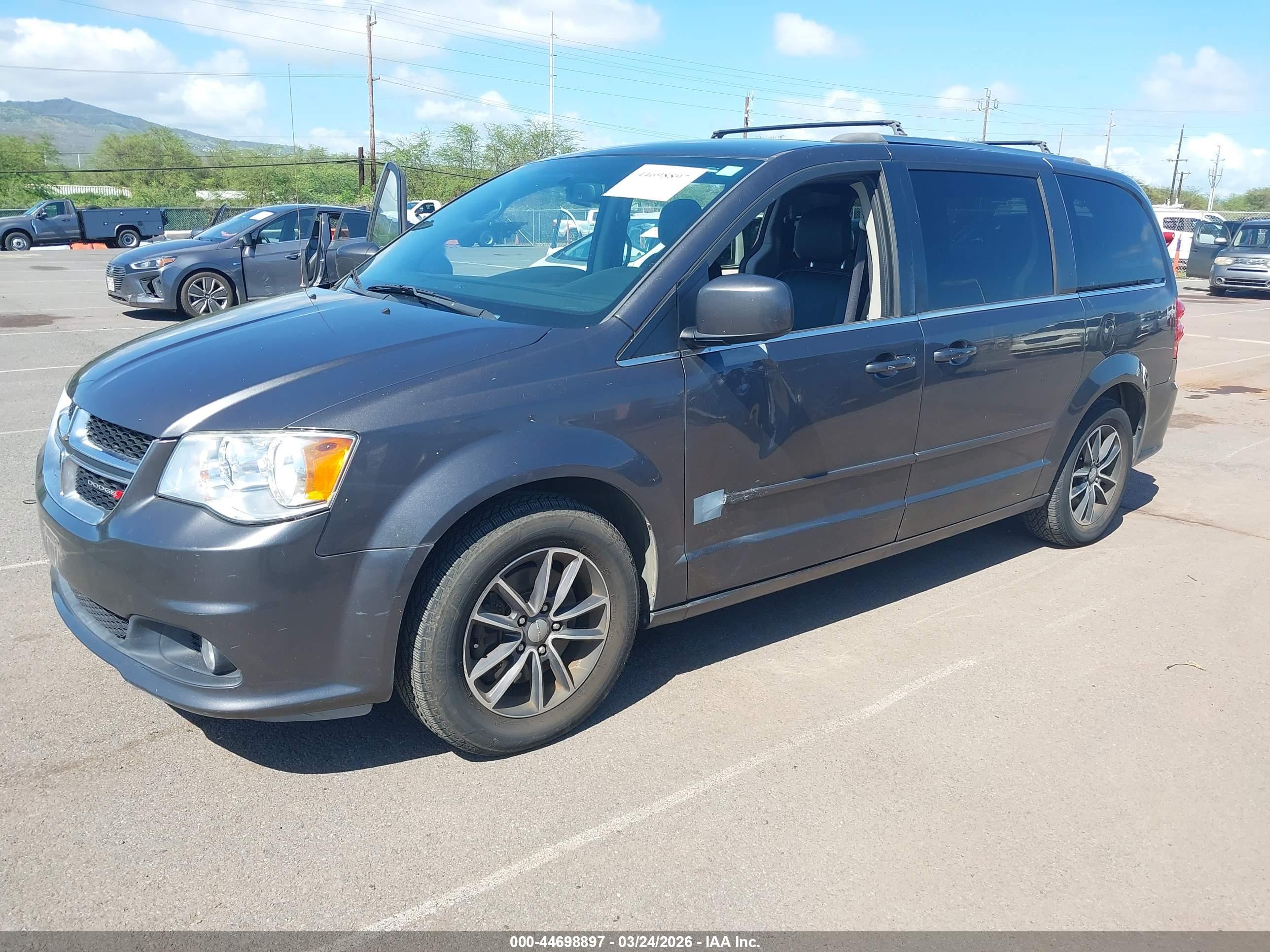 DODGE GRAND image 2