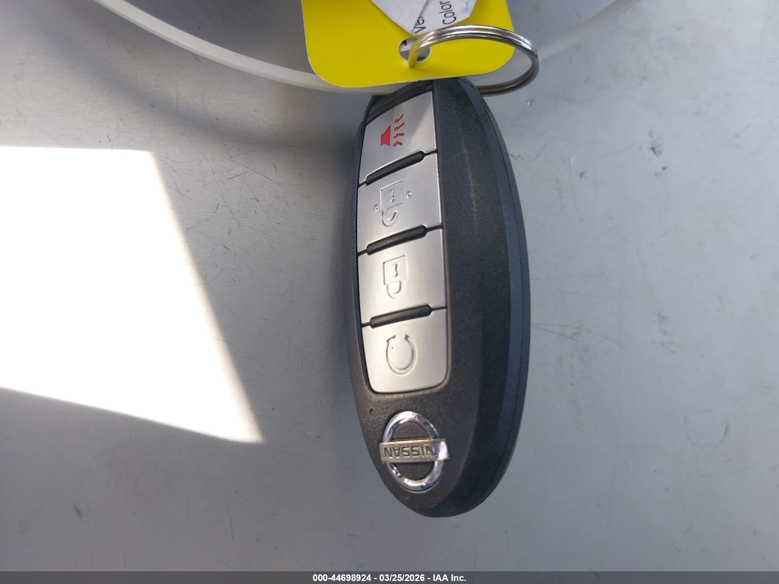 NISSAN KICKS image 11