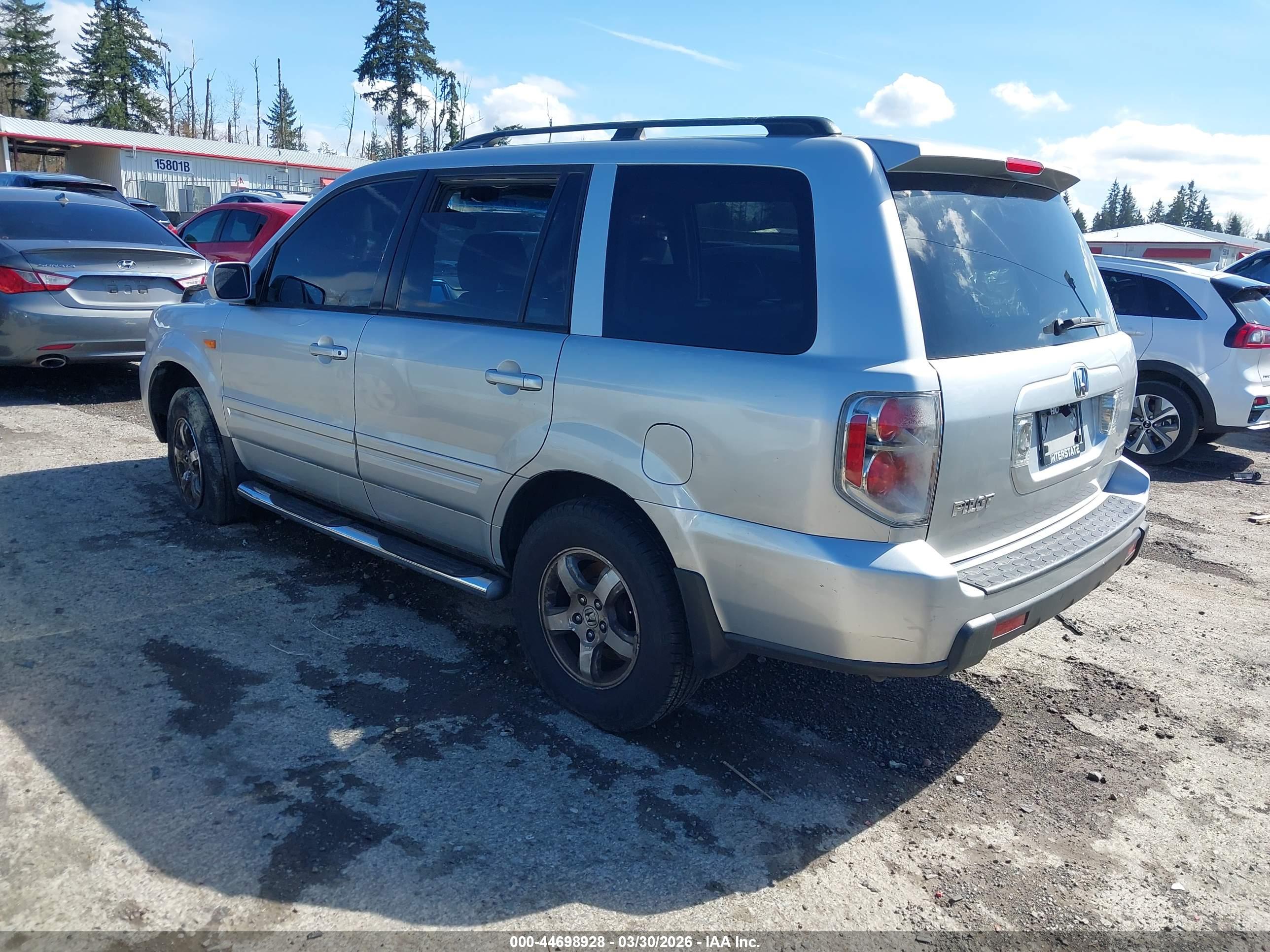 HONDA PILOT image 3