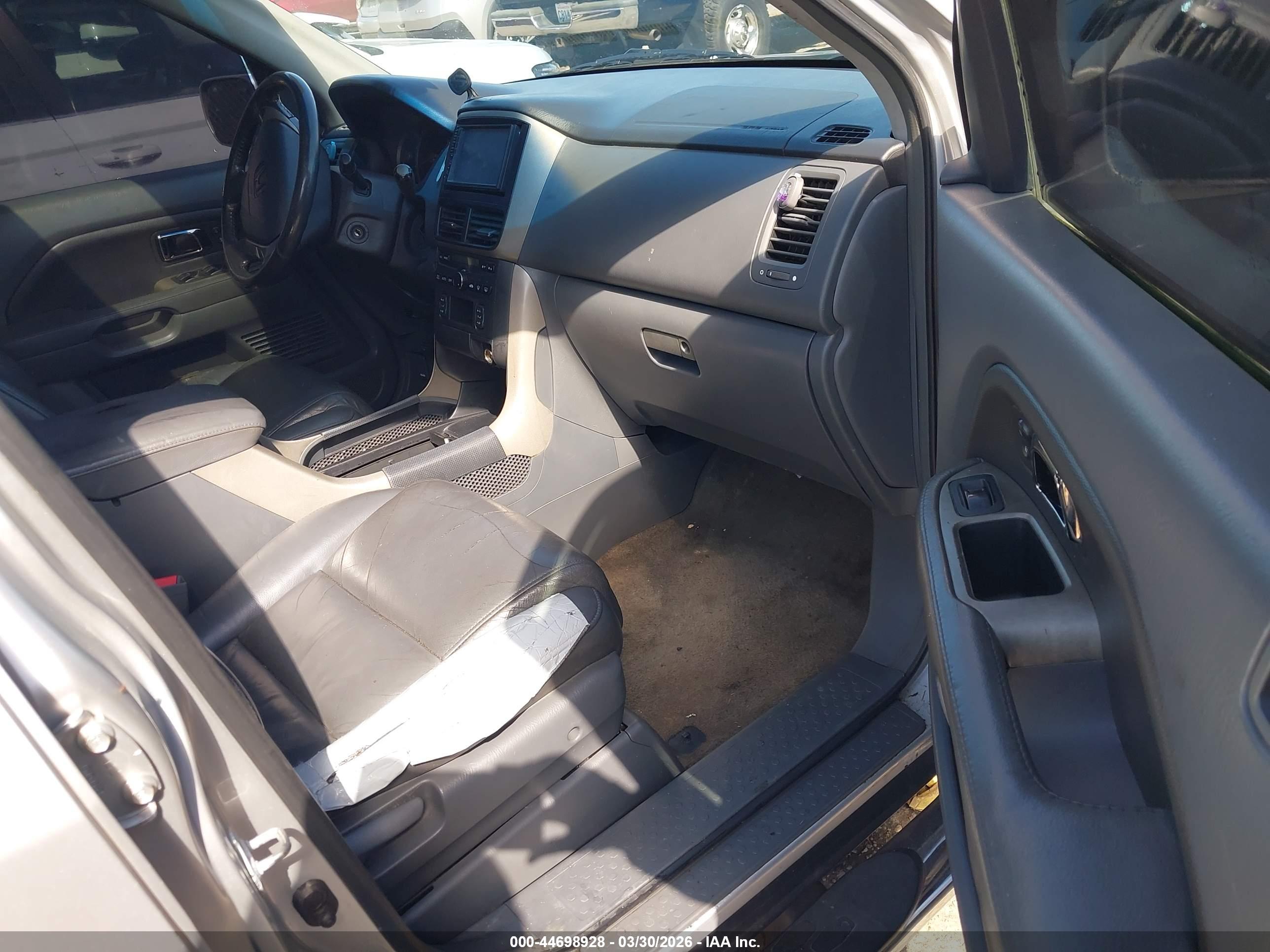 HONDA PILOT image 5