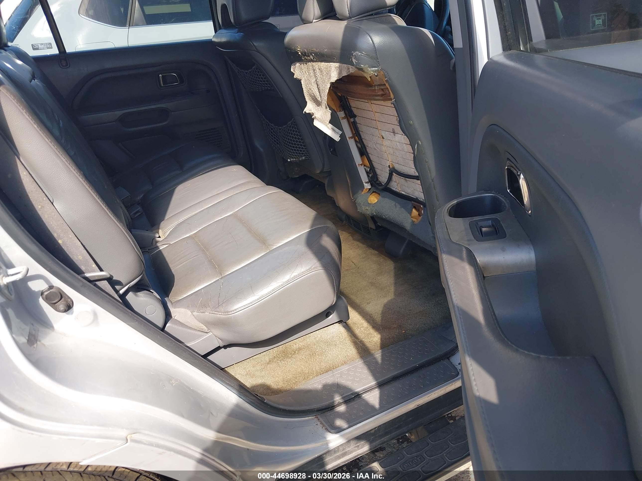 HONDA PILOT image 8
