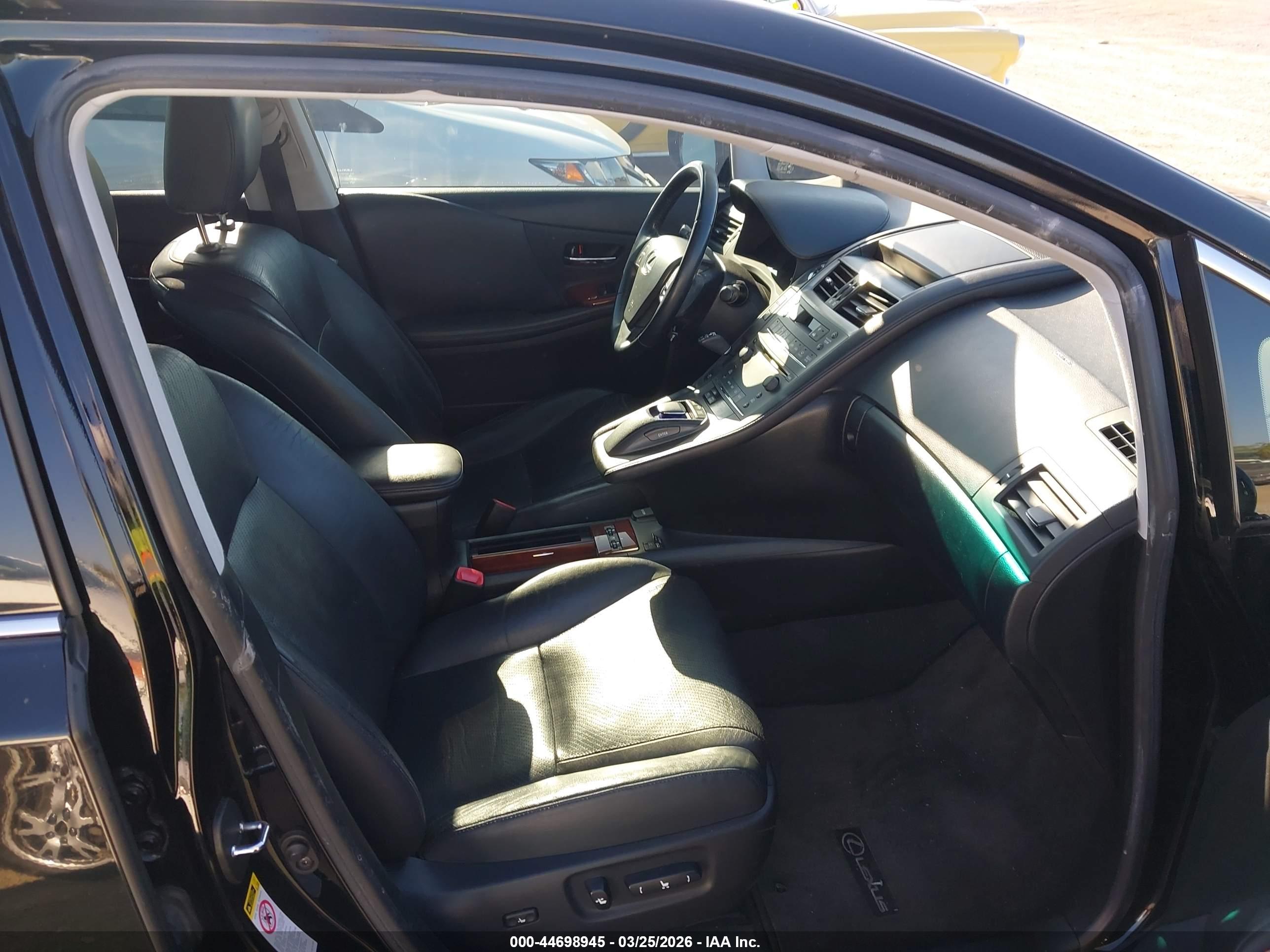 LEXUS HS image 5