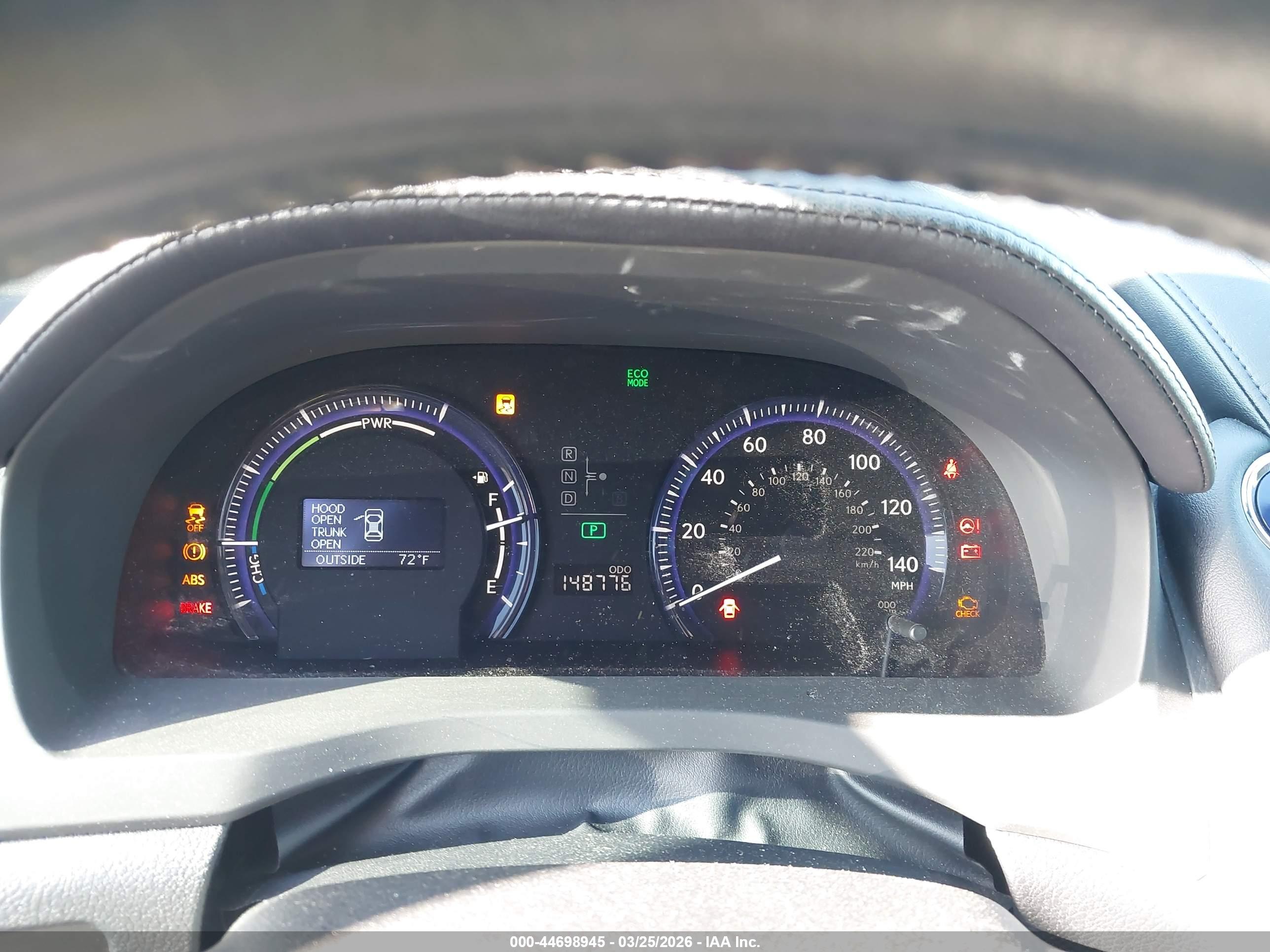 LEXUS HS image 7
