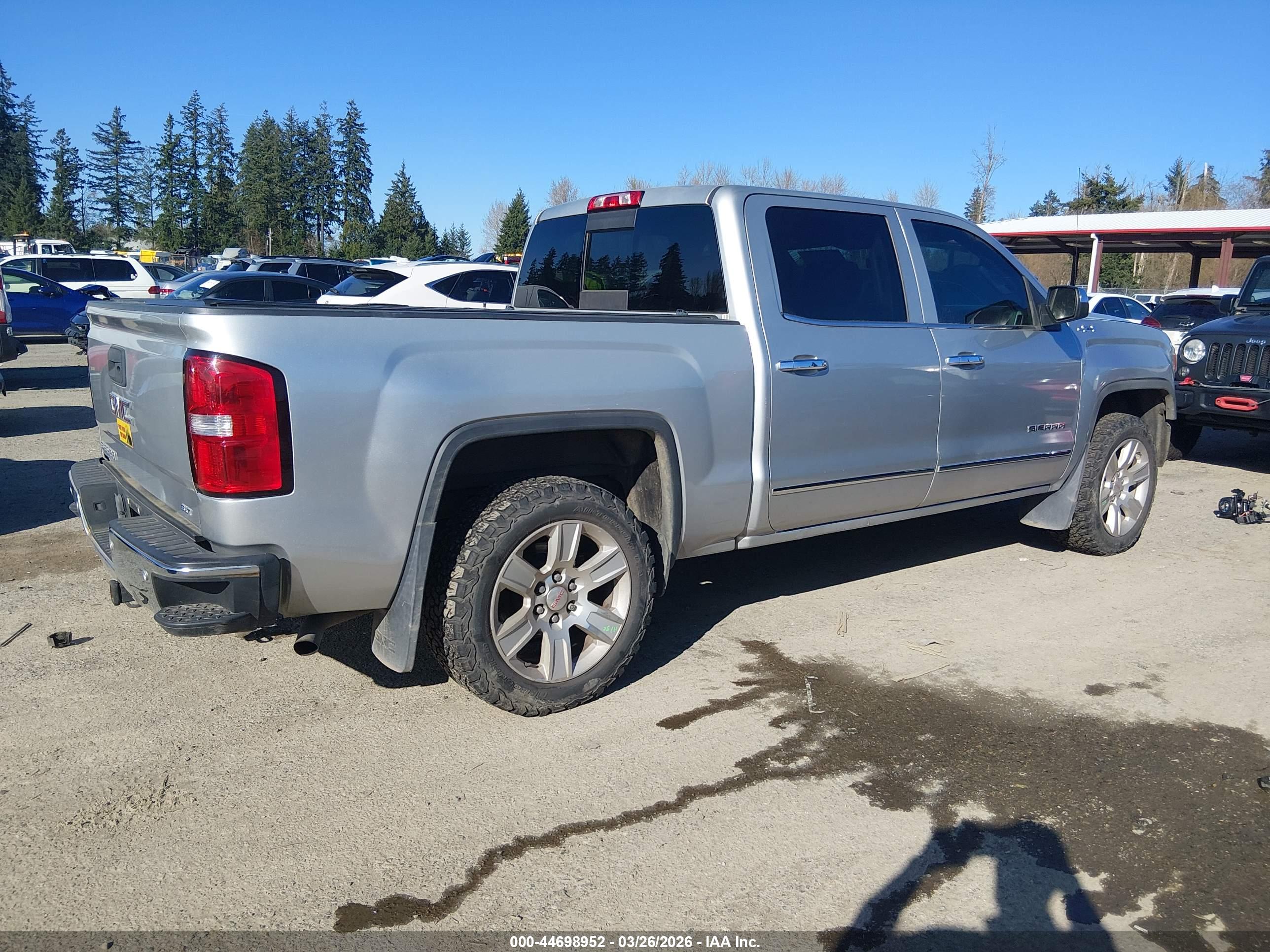 GMC SIERRA image 4