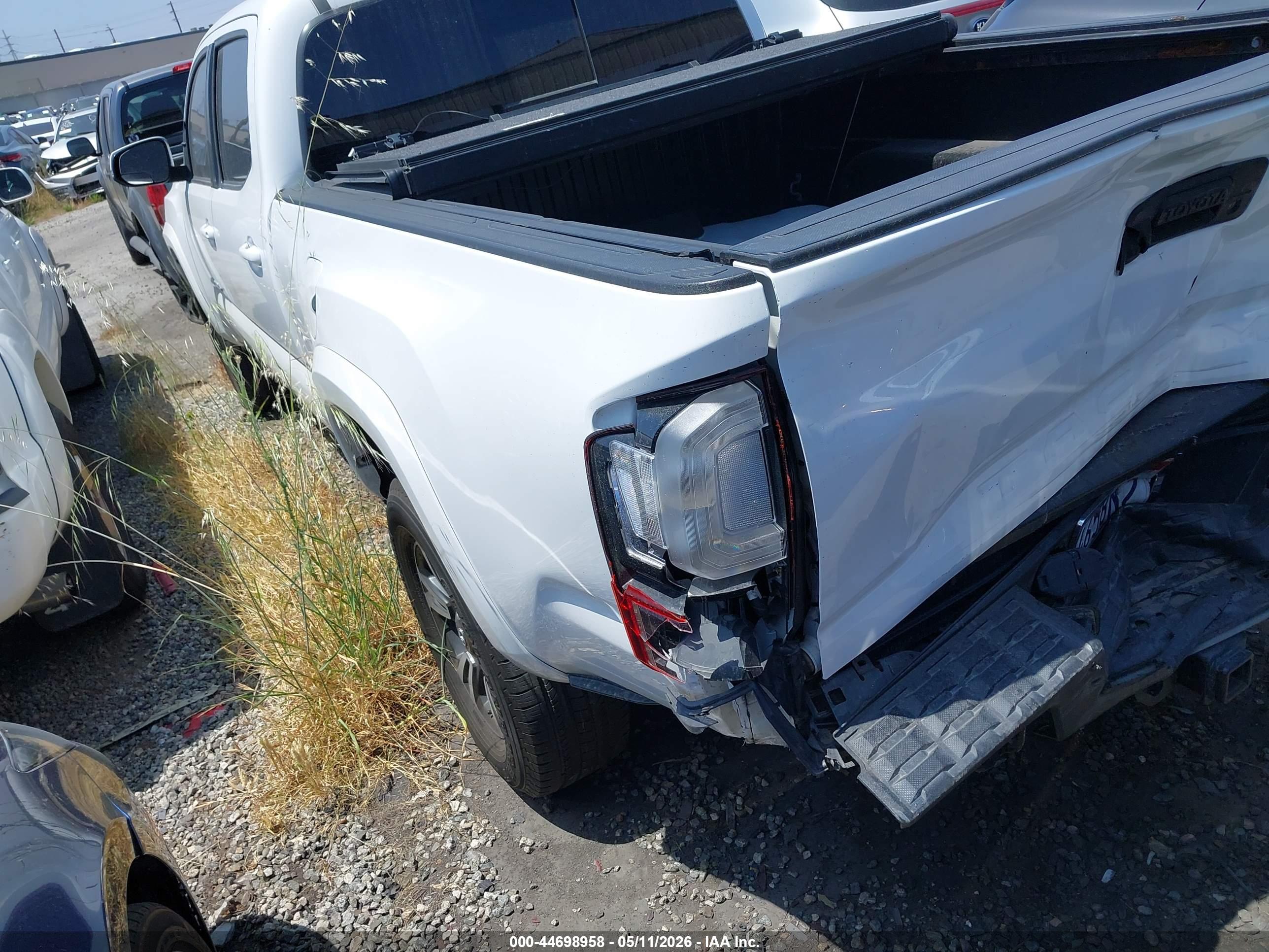 TOYOTA TACOMA image 3