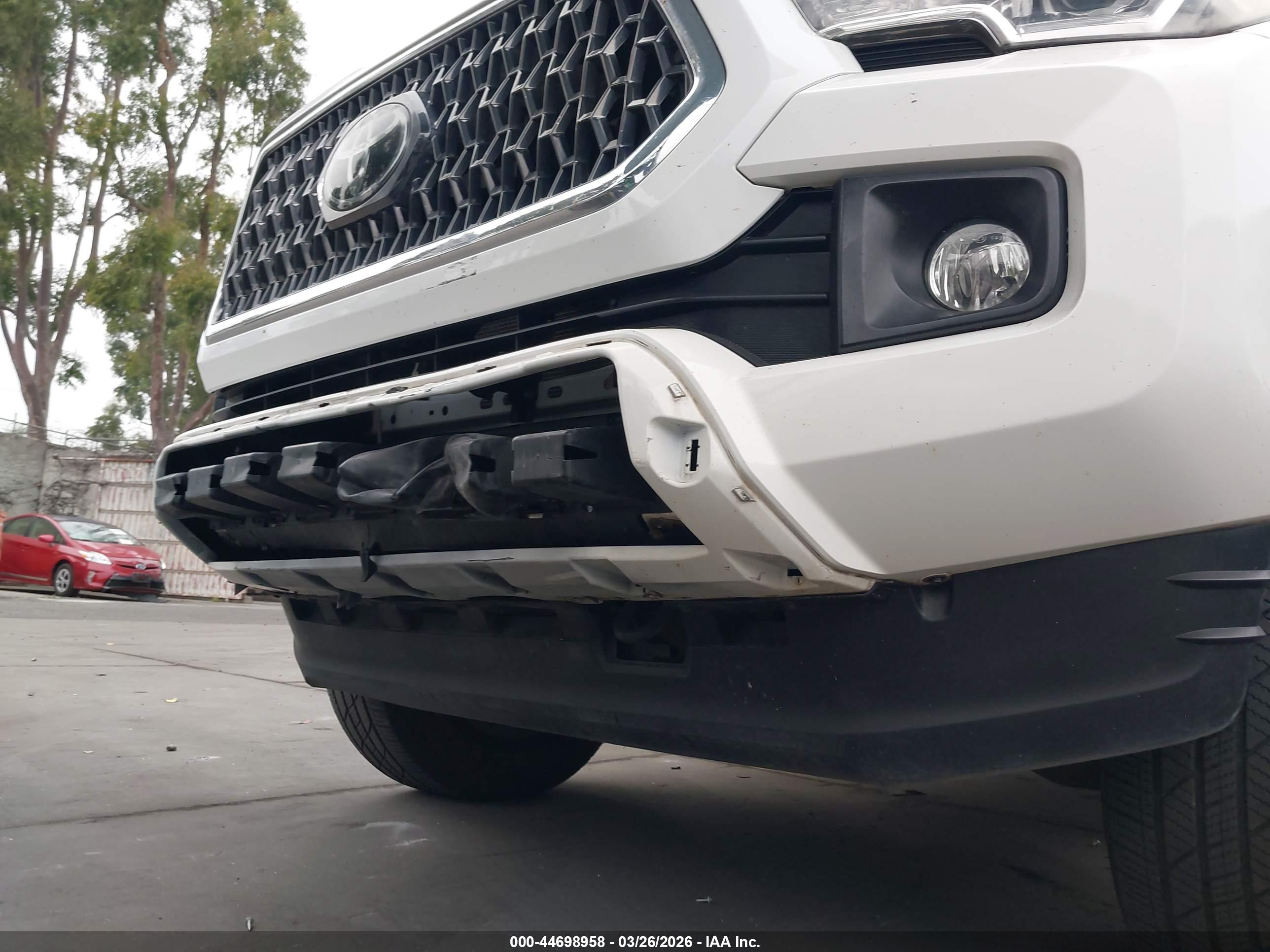 TOYOTA TACOMA image 6