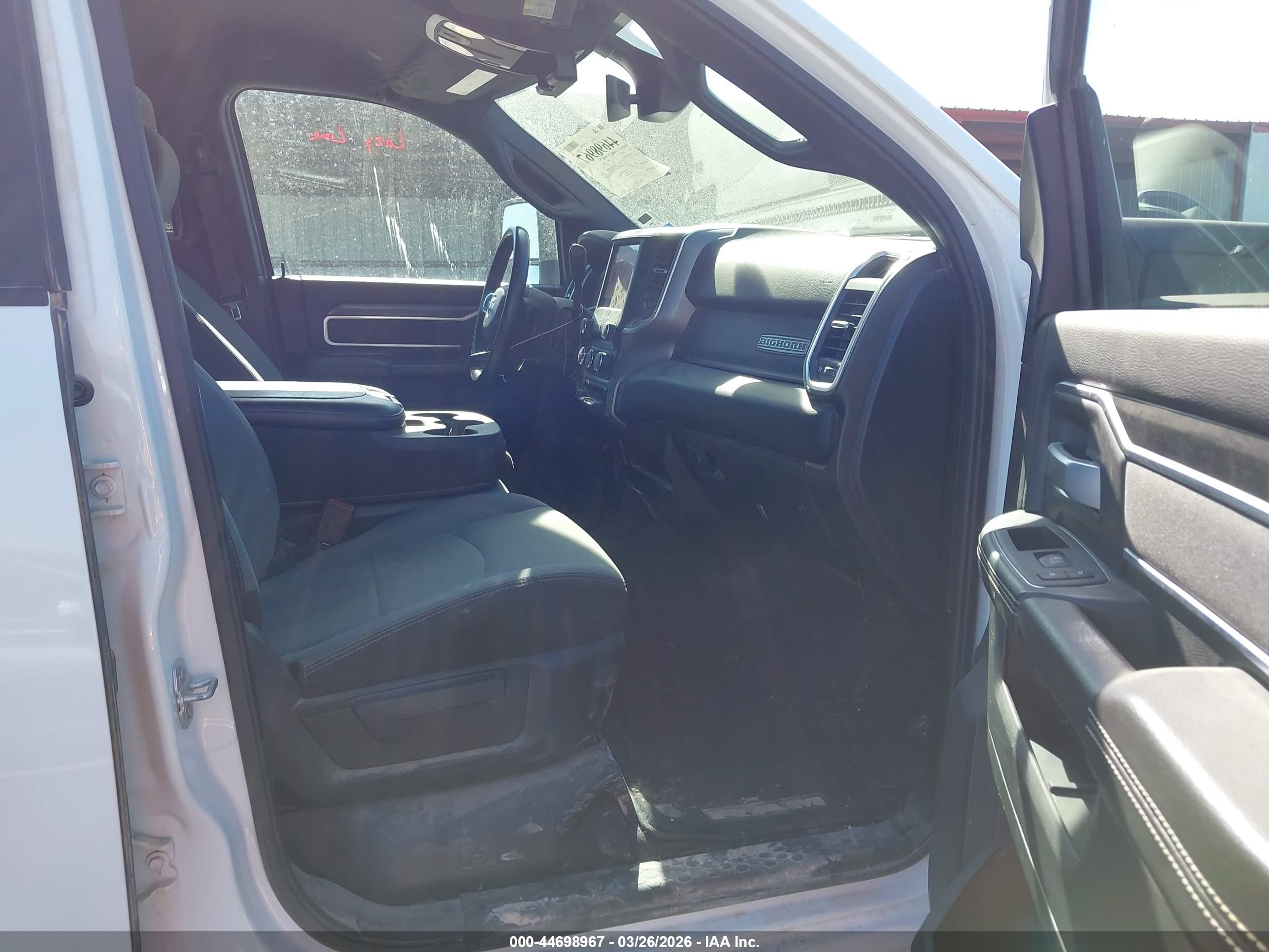 RAM 2500 image 5