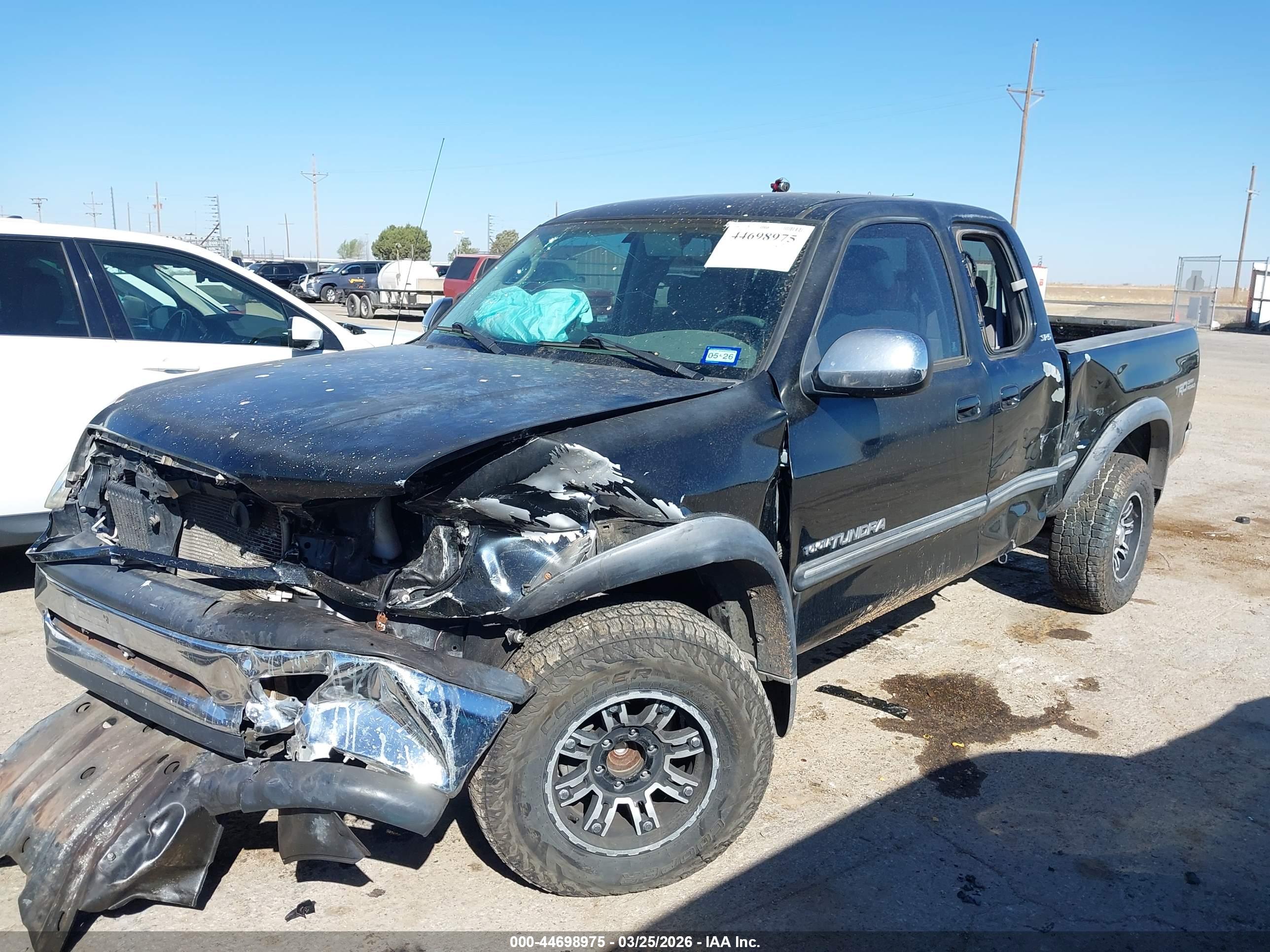 TOYOTA TUNDRA image 2
