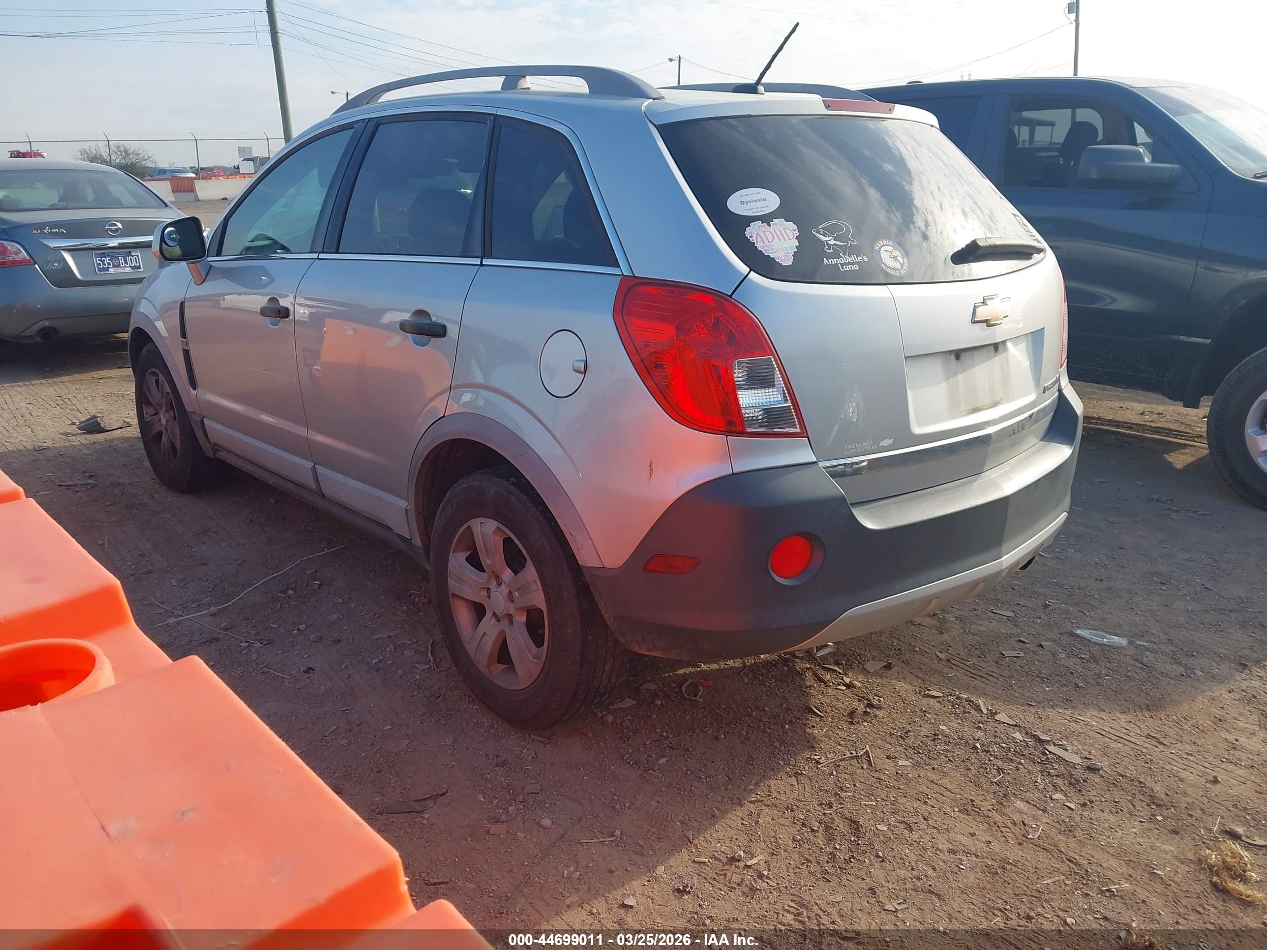 CHEVROLET CAPTIVA image 3