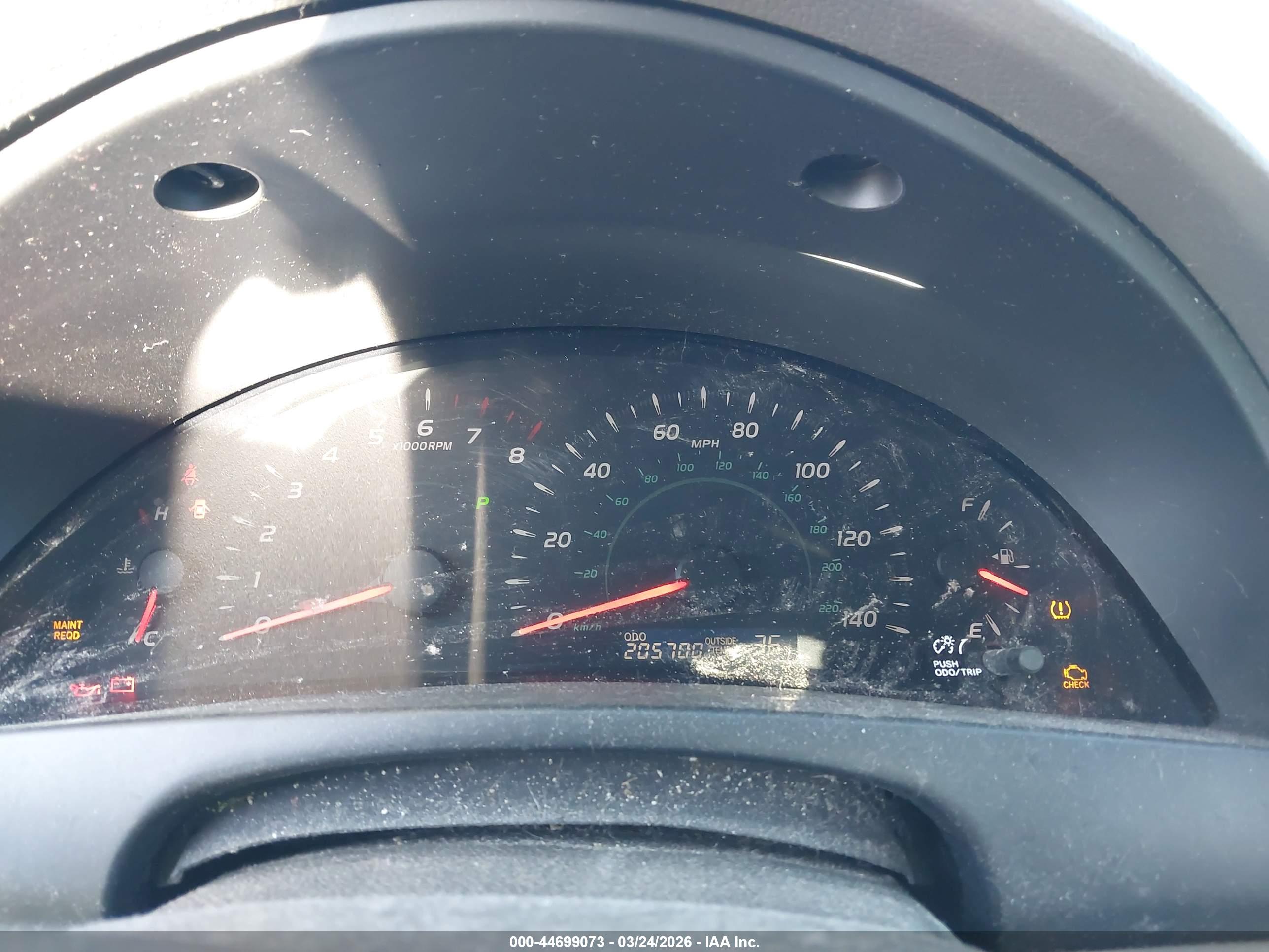 TOYOTA CAMRY image 7
