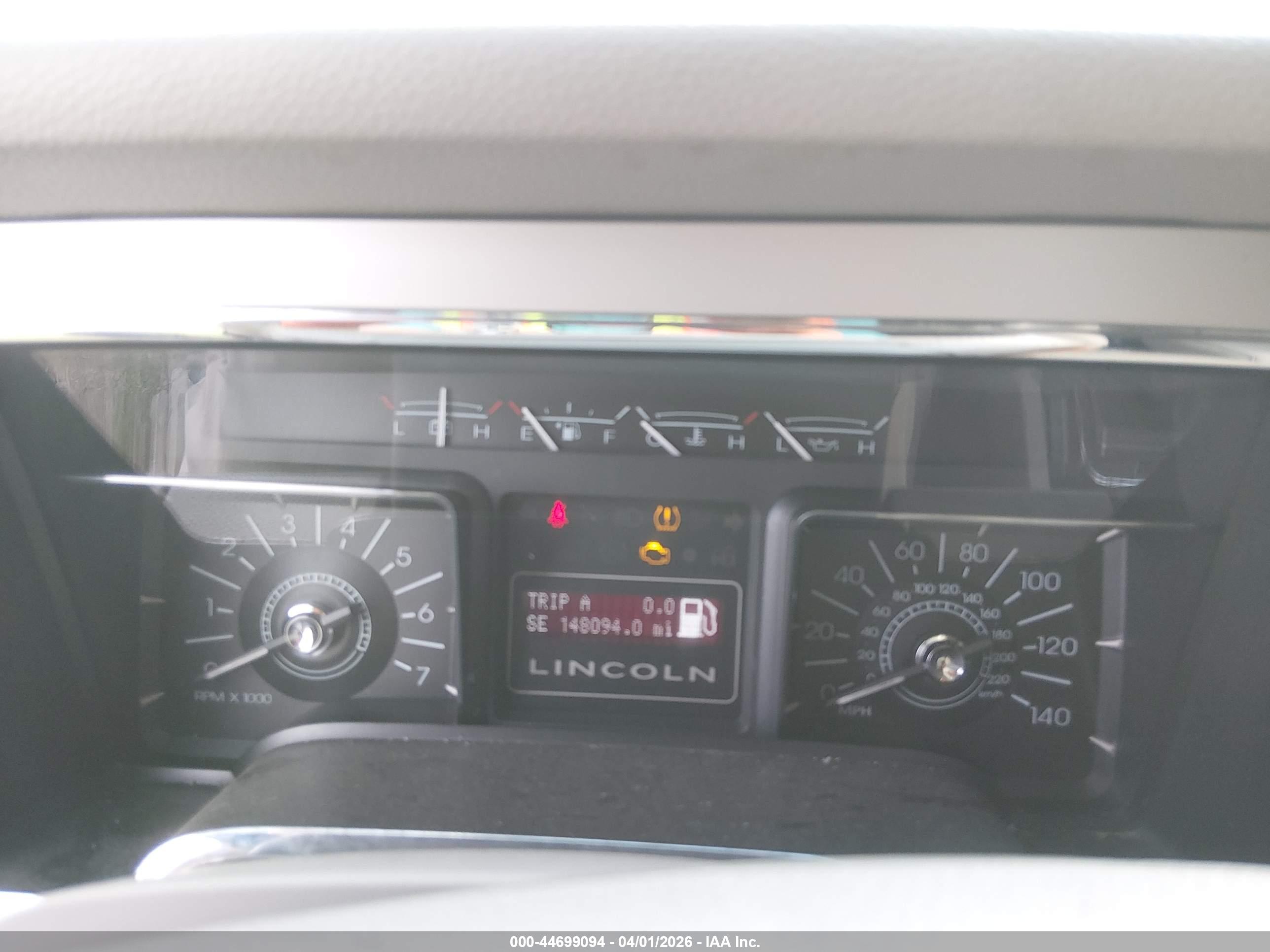 LINCOLN NAVIGATOR image 7