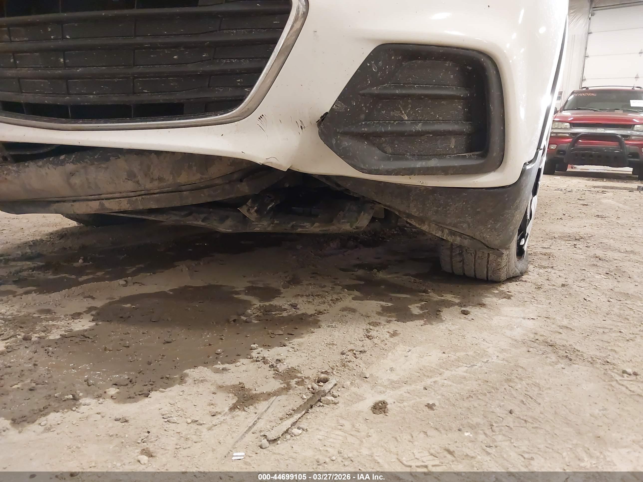 CHEVROLET TRAX image 6