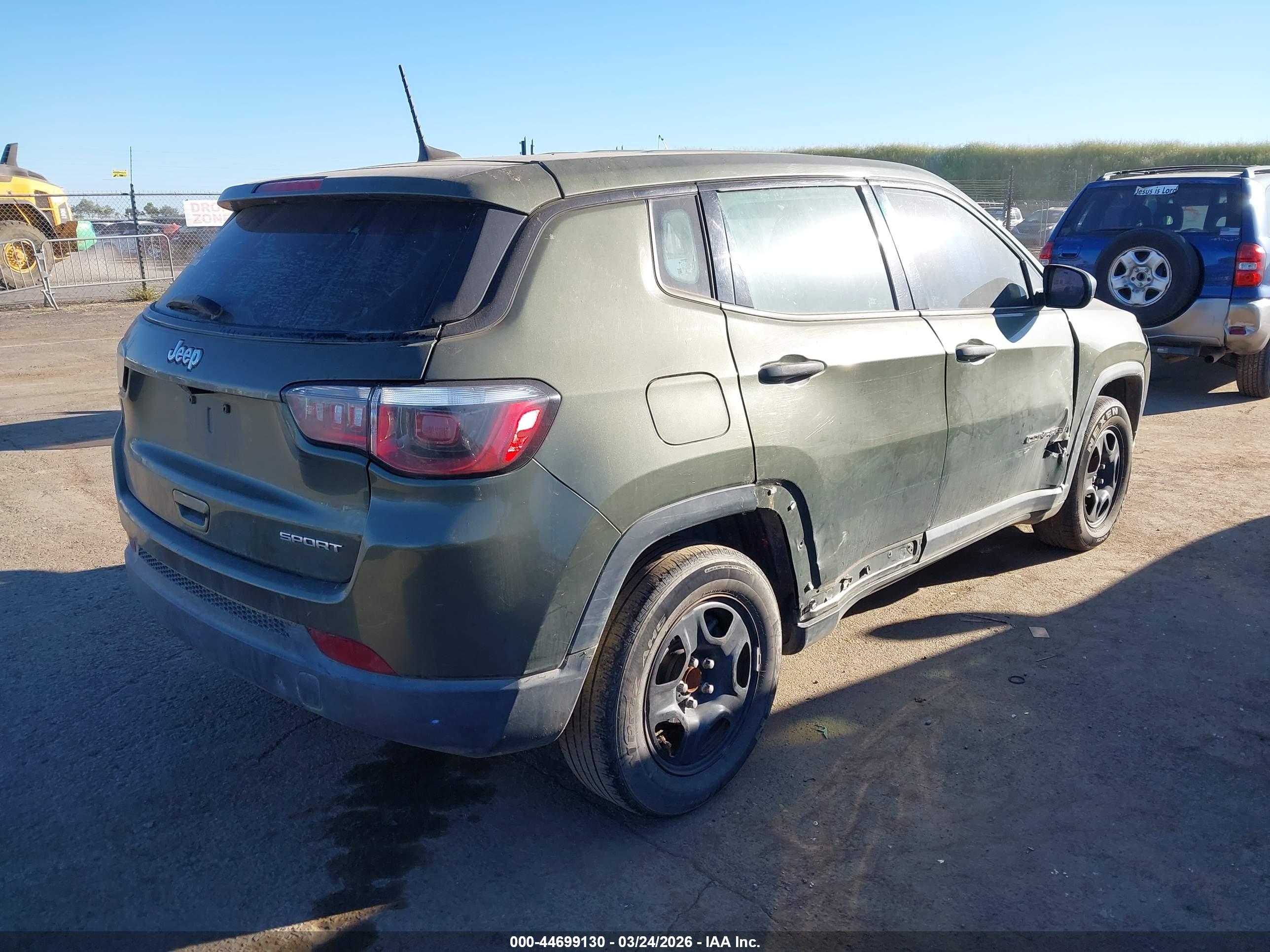 JEEP COMPASS image 4