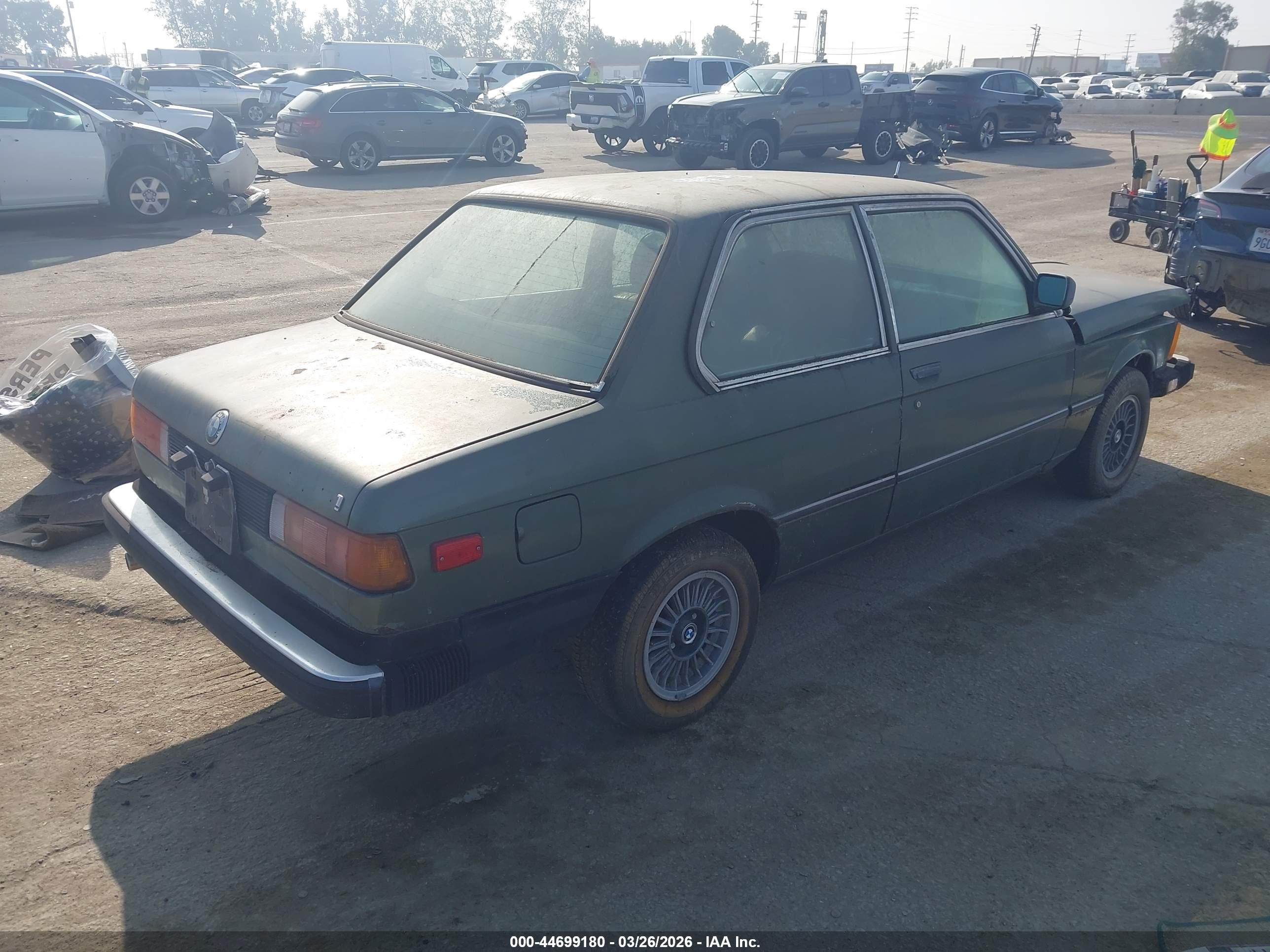 BMW 3 image 4