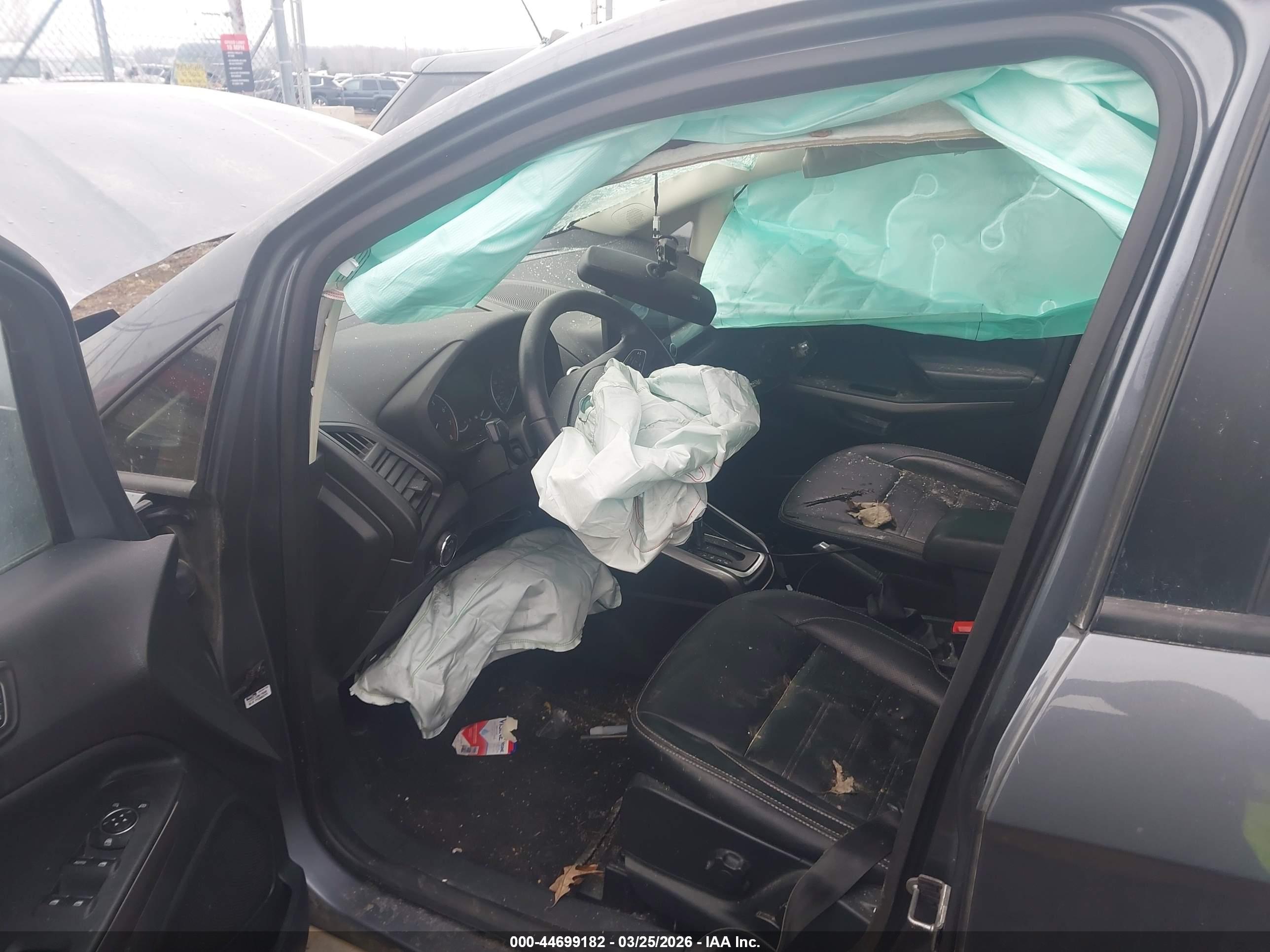 FORD ECOSPORT image 5