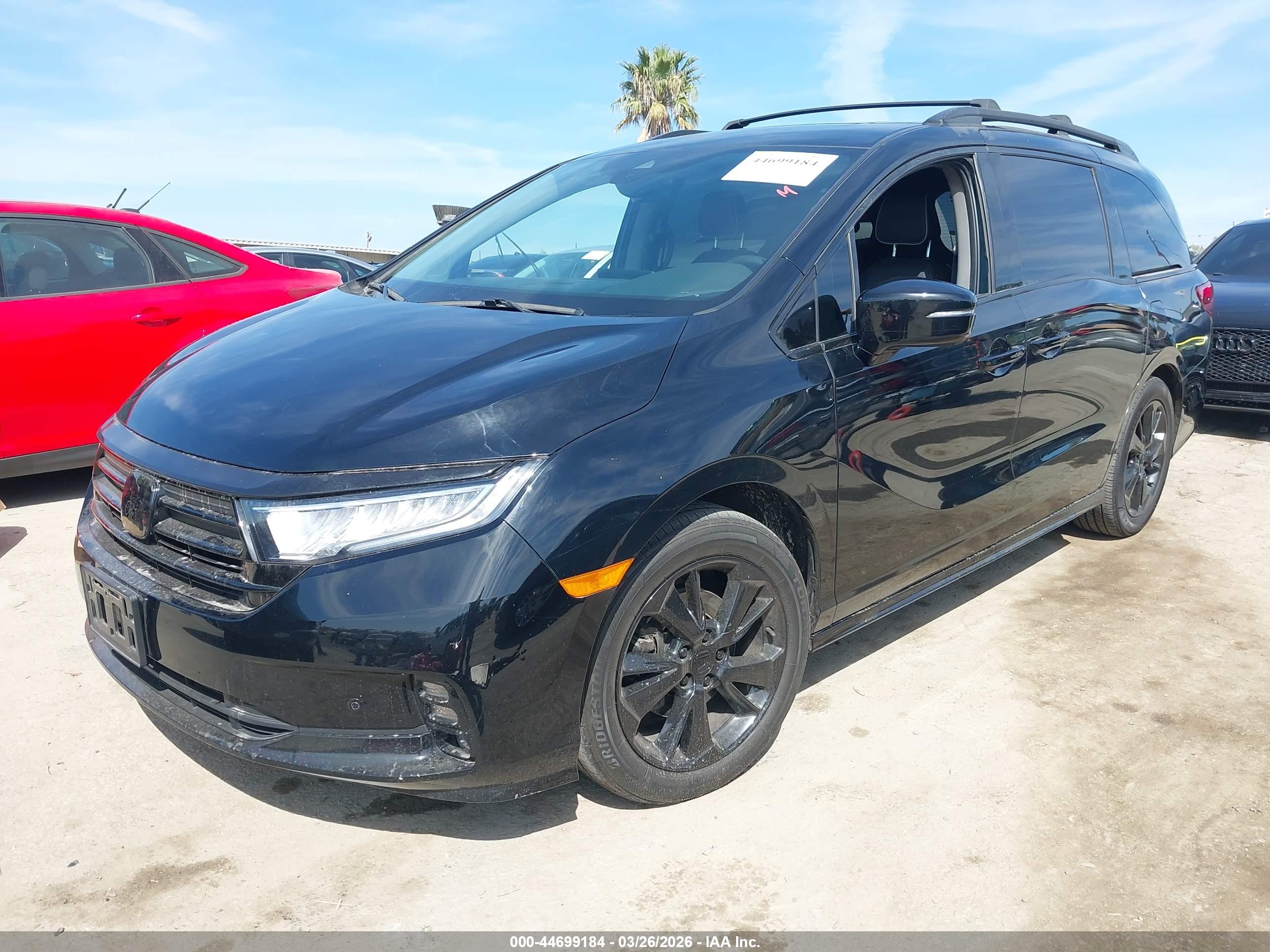 HONDA ODYSSEY image 2