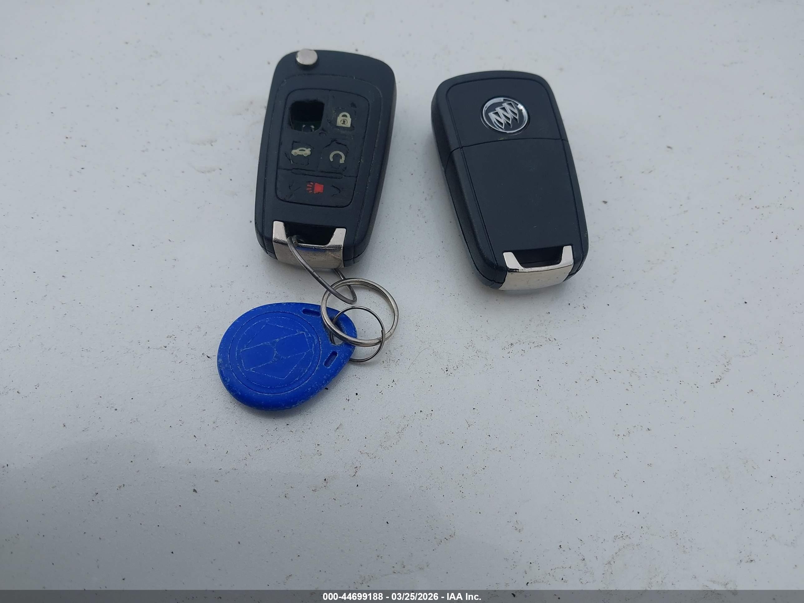 BUICK VERANO image 11