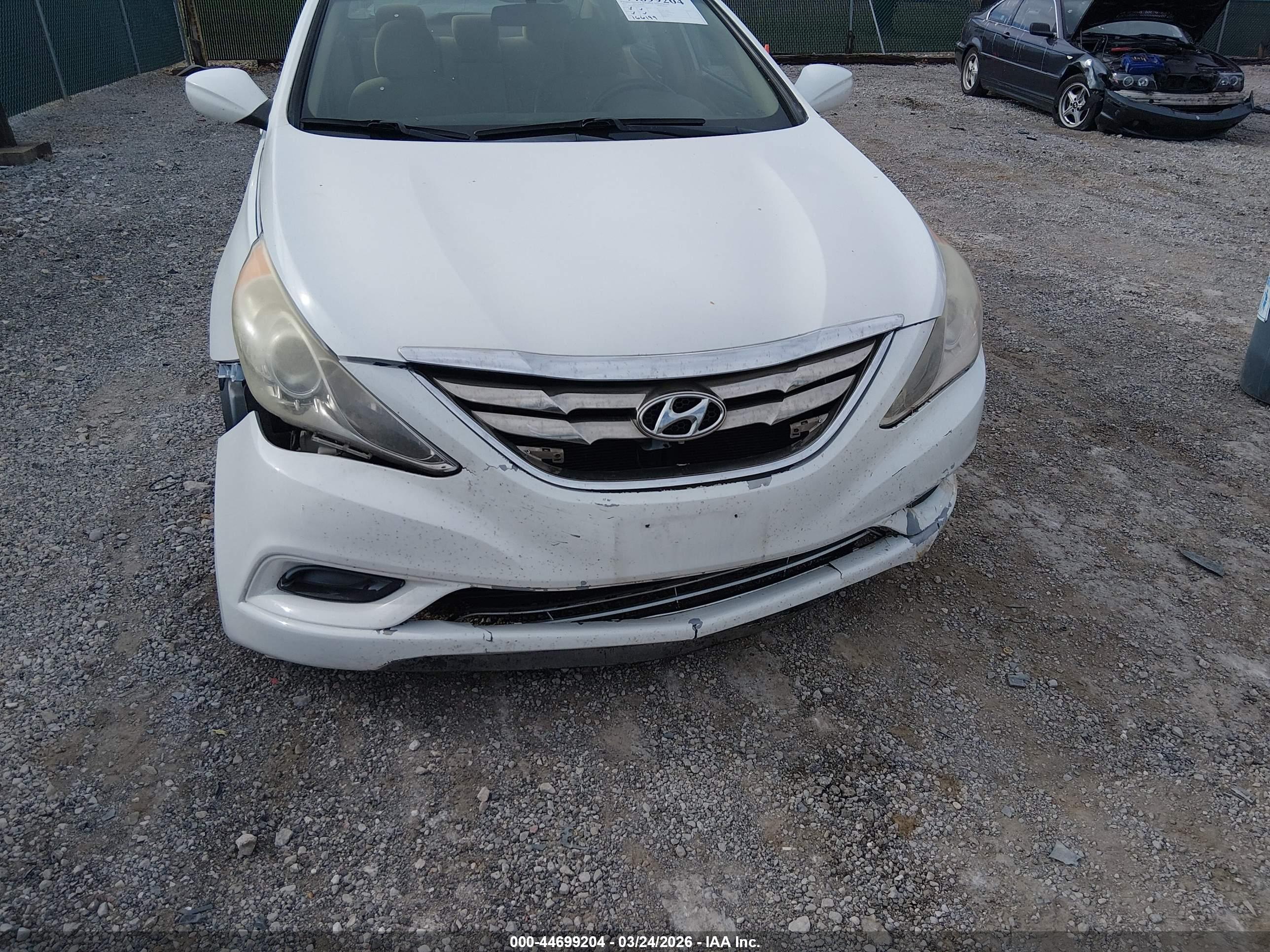 HYUNDAI SONATA image 6