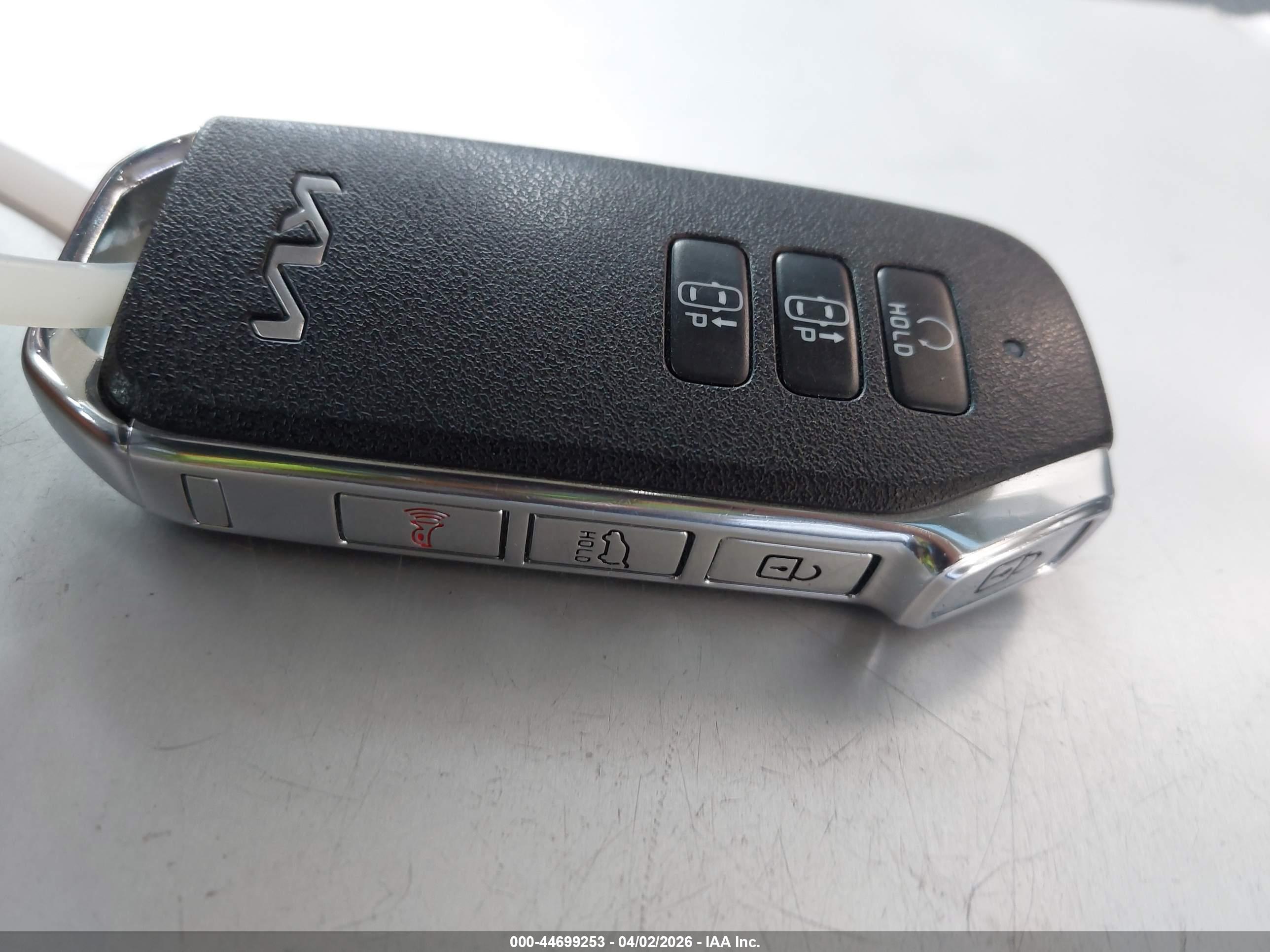 KIA NIRO image 11